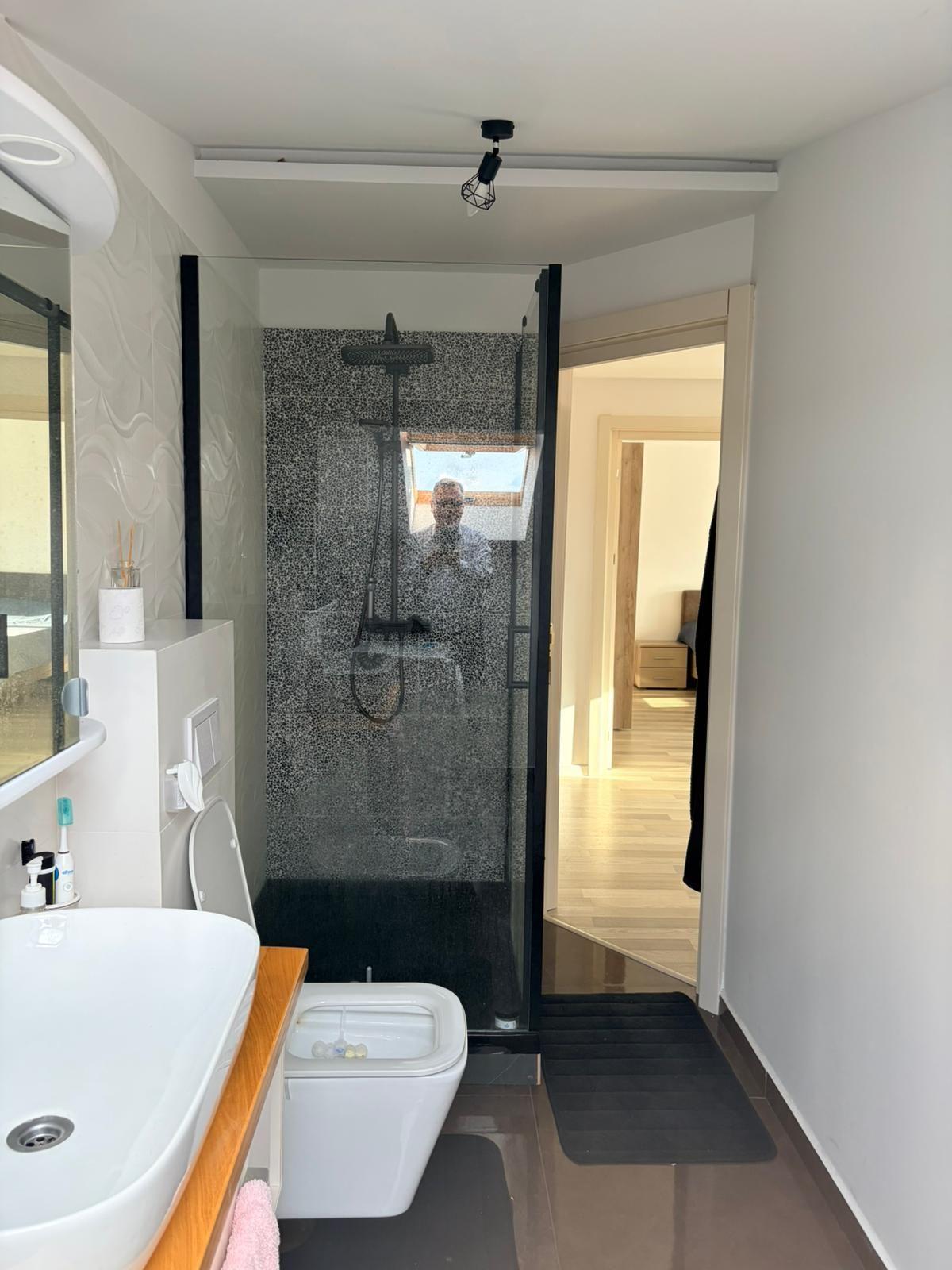 Apartament 70.55 mp, complet mobilat, ultimul nivel + balcon 7.87mp - 67