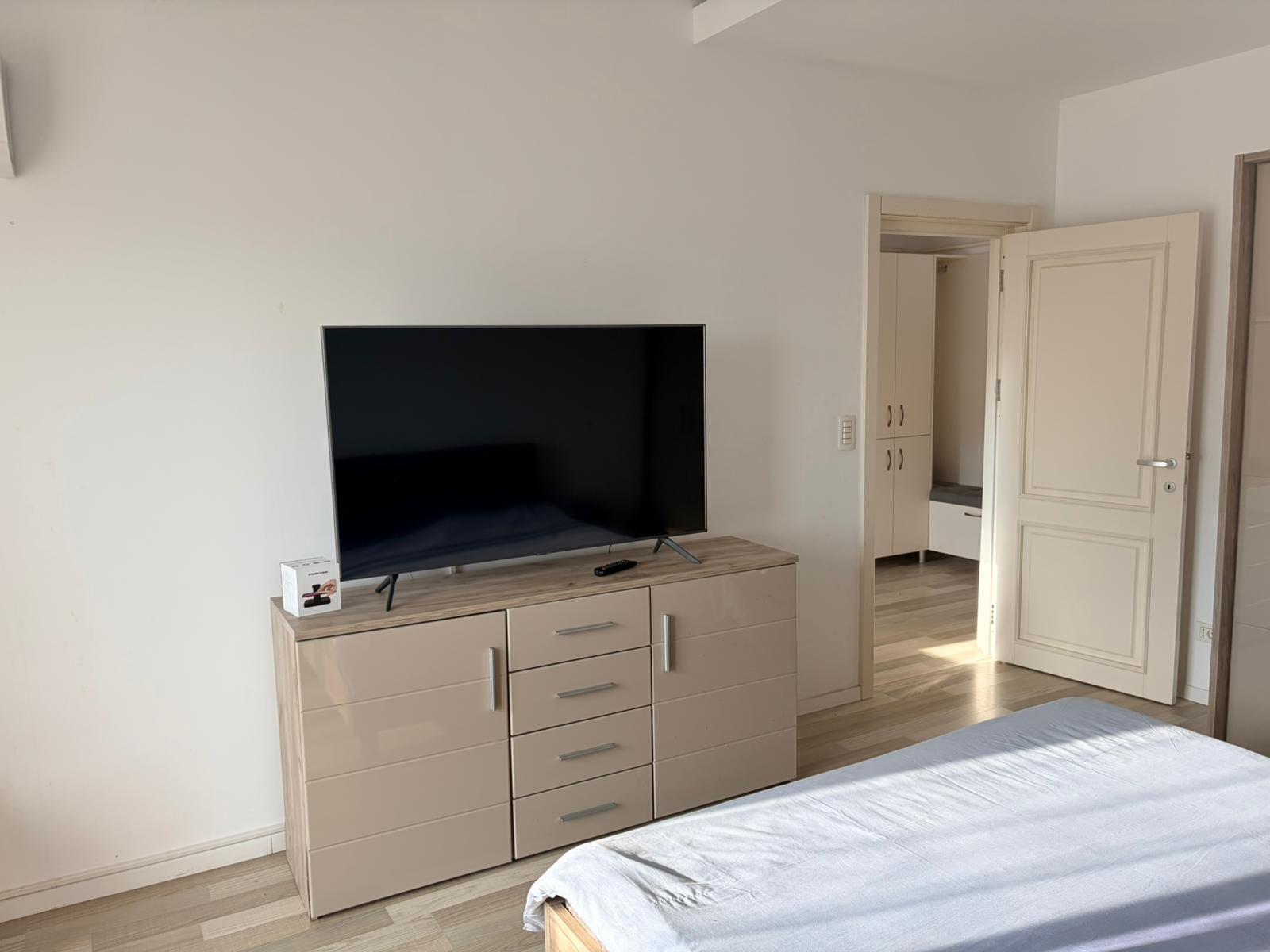 Apartament 70.55 mp, complet mobilat, ultimul nivel + balcon 7.87mp - 23