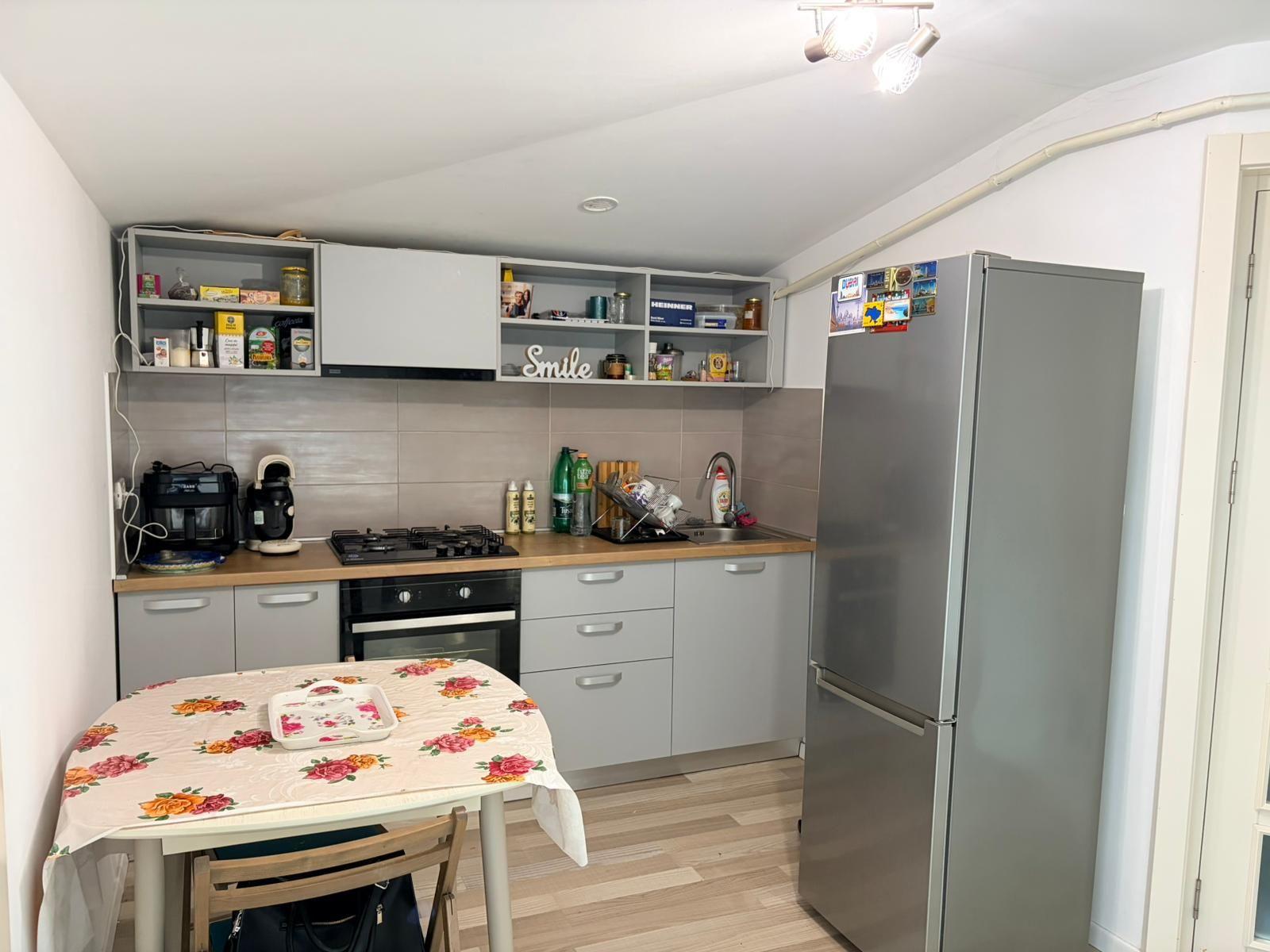 Apartament 70.55 mp, complet mobilat, ultimul nivel + balcon 7.87mp - 46