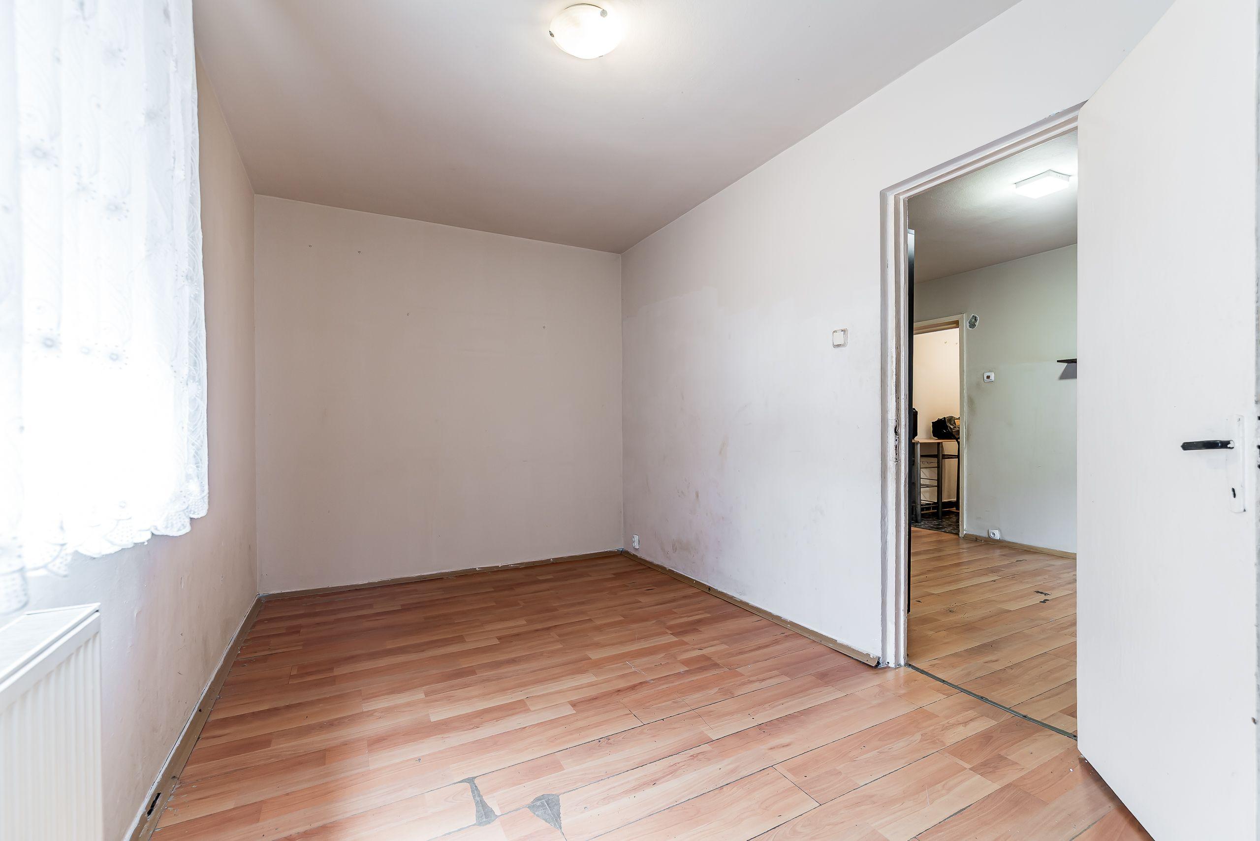 Apartament 2 camere - parter - Vlaicu - COMISION 0 - 3