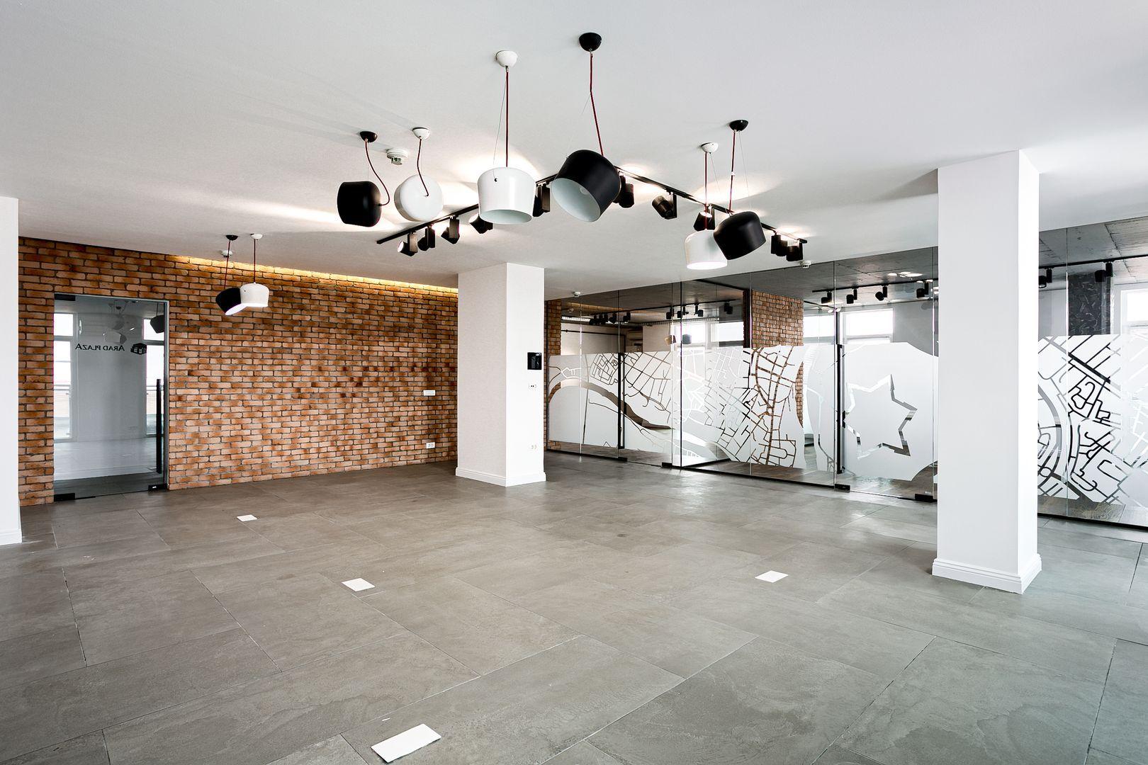 De vânzare – spațiu de birouri ultracentral în Arad Plaza - 1