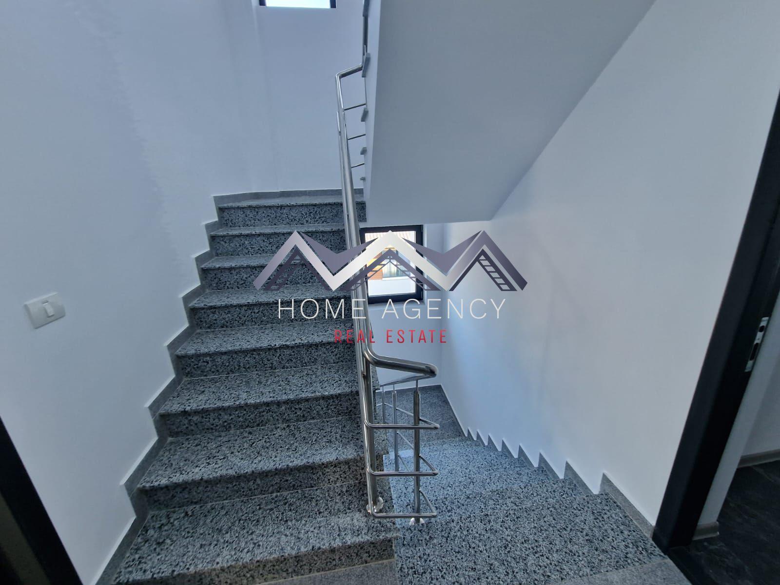 Apartament 3 camere Otopeni central | bloc nou, parcare, comision 0 - 9