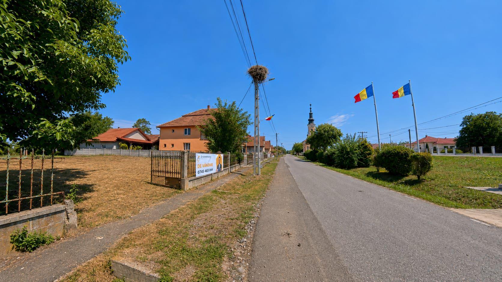 Teren intravilan de vânzare – Doba - 5