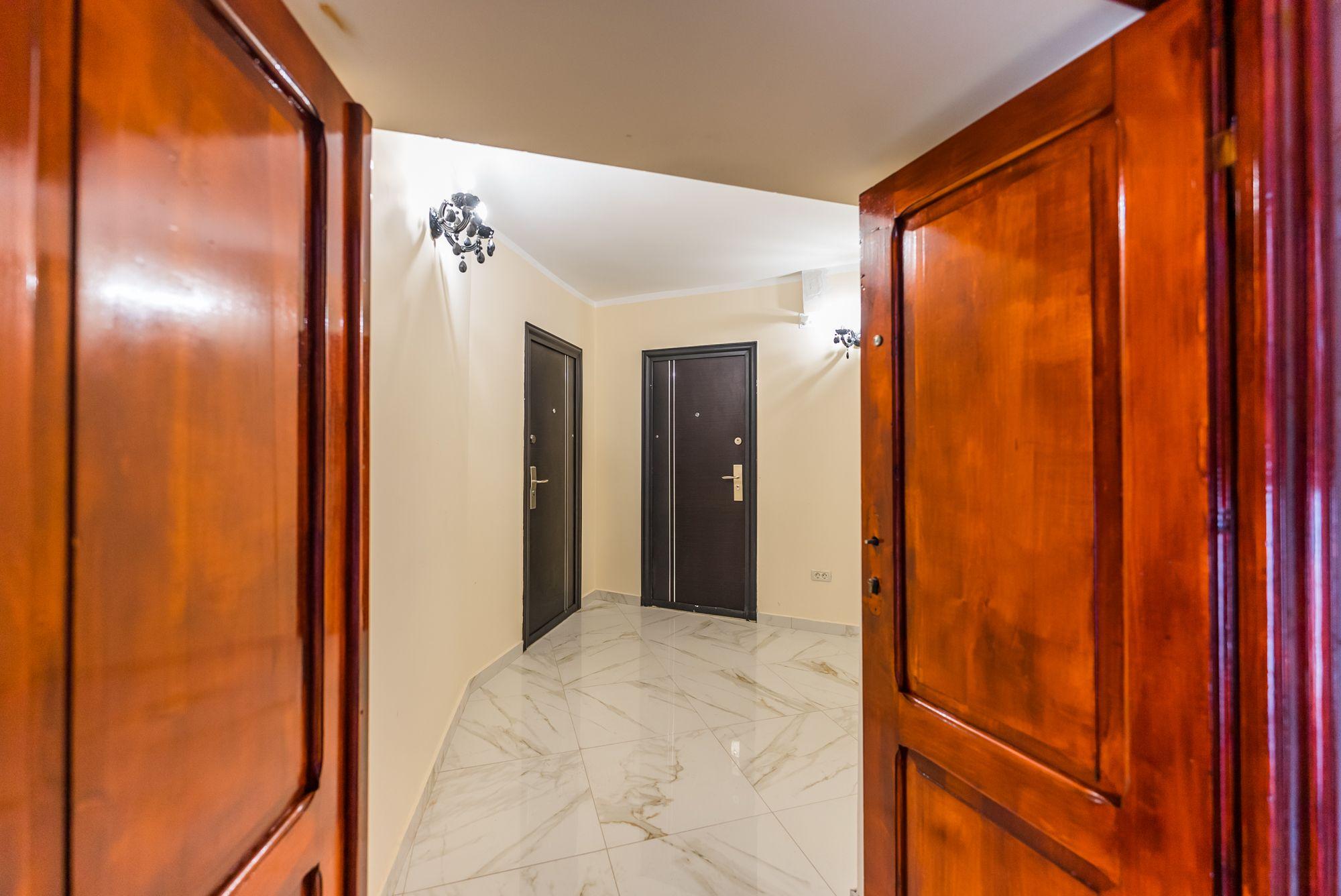 Apartament panoramic cu 3 camere- Intim, Arad - 17