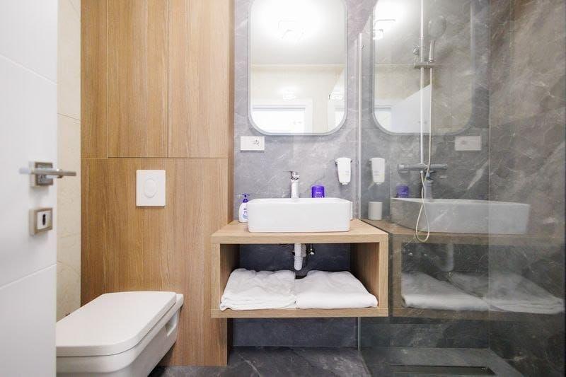 De inchiriat apartament cu 2 camere, zona Centru - Universitate, 550 euro - 9