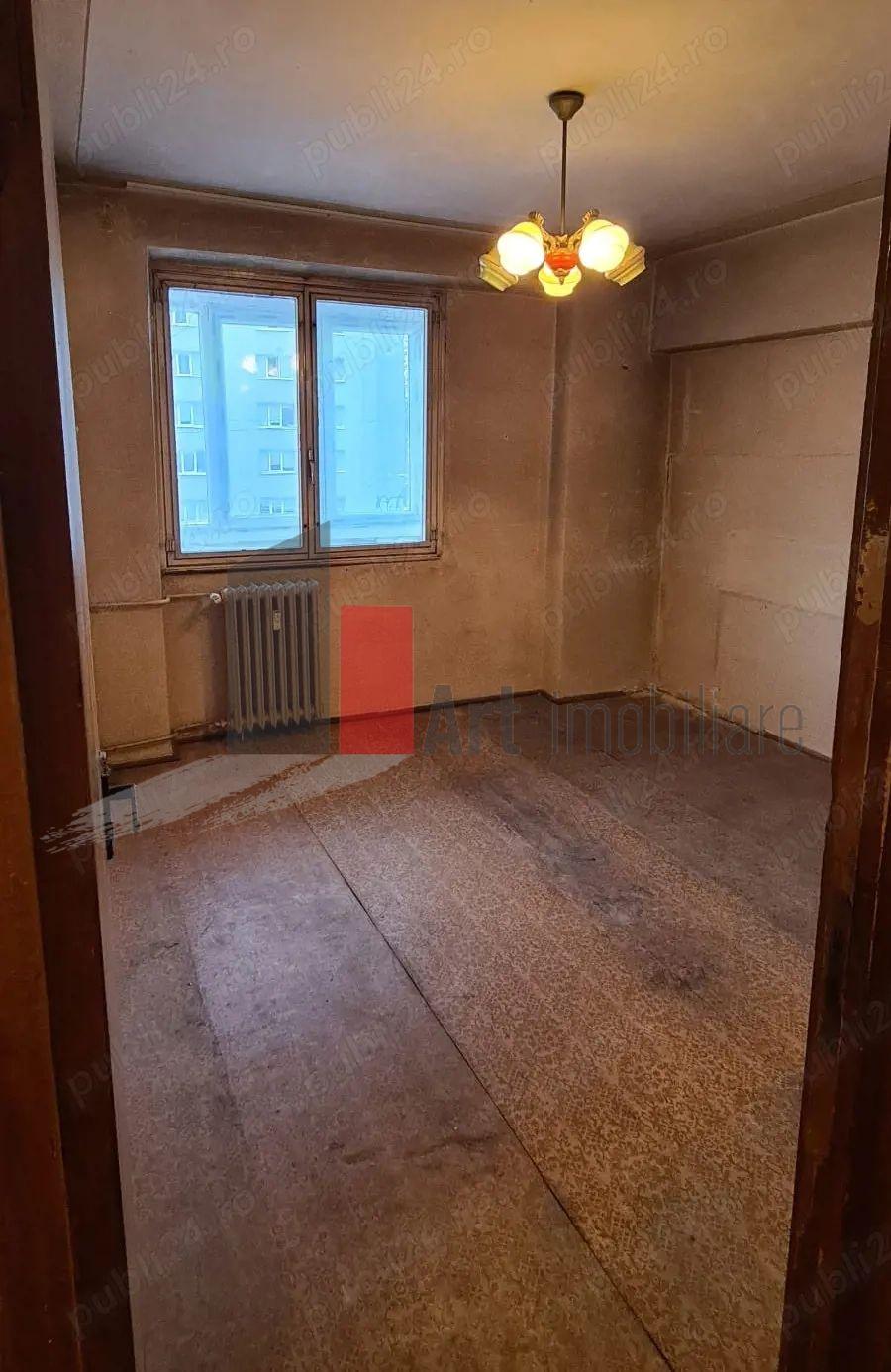 APARTAMENT 3 CAMERE LACUL TEI - 2