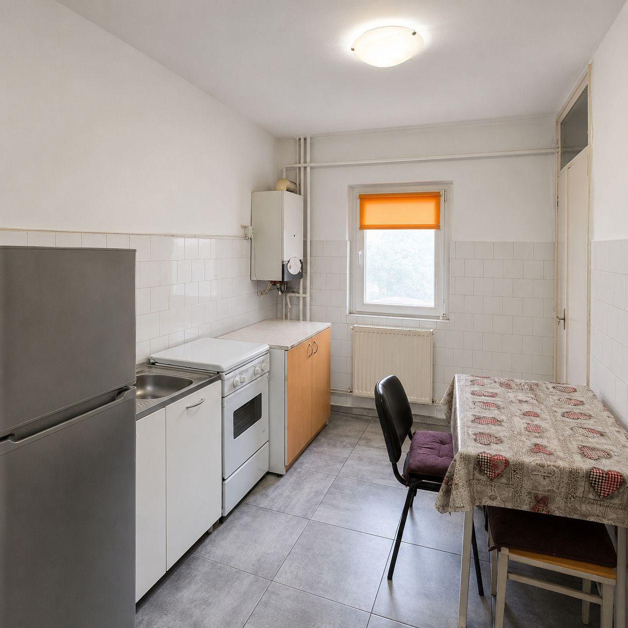 Apartament decomandat cu 3 camere și 2 băi, zona Complex Studențesc - 4