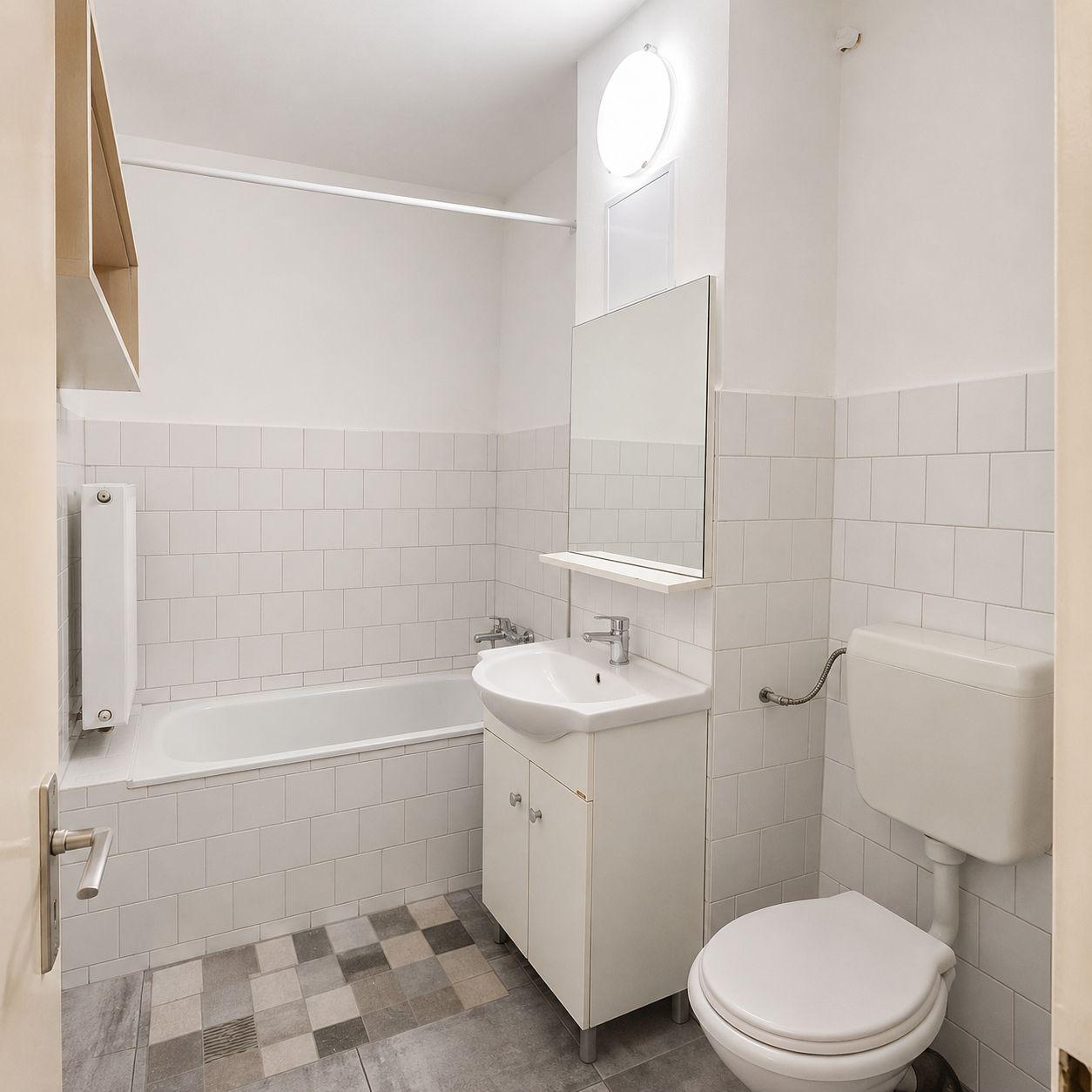 Apartament decomandat cu 3 camere și 2 băi, zona Complex Studențesc - 5