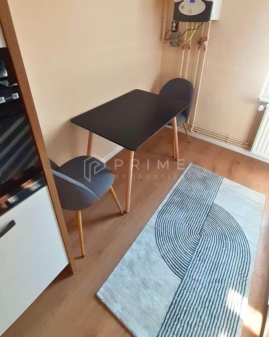 Apartament de închiriat | 3 camere, 2 băi | Tudor - 8