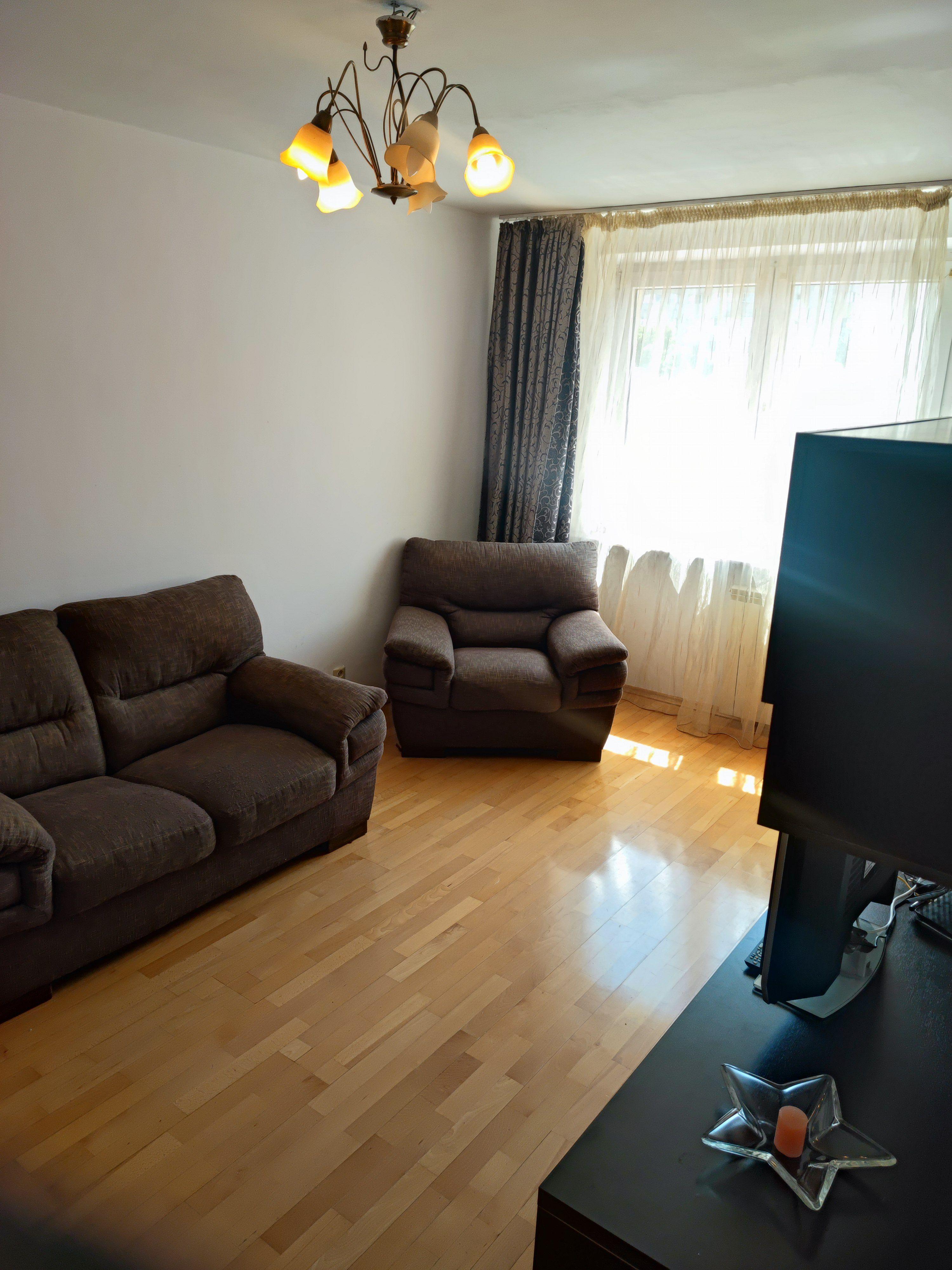 Inchiriez apartament 3 camere Elev Stefanescu - Iancului - 1