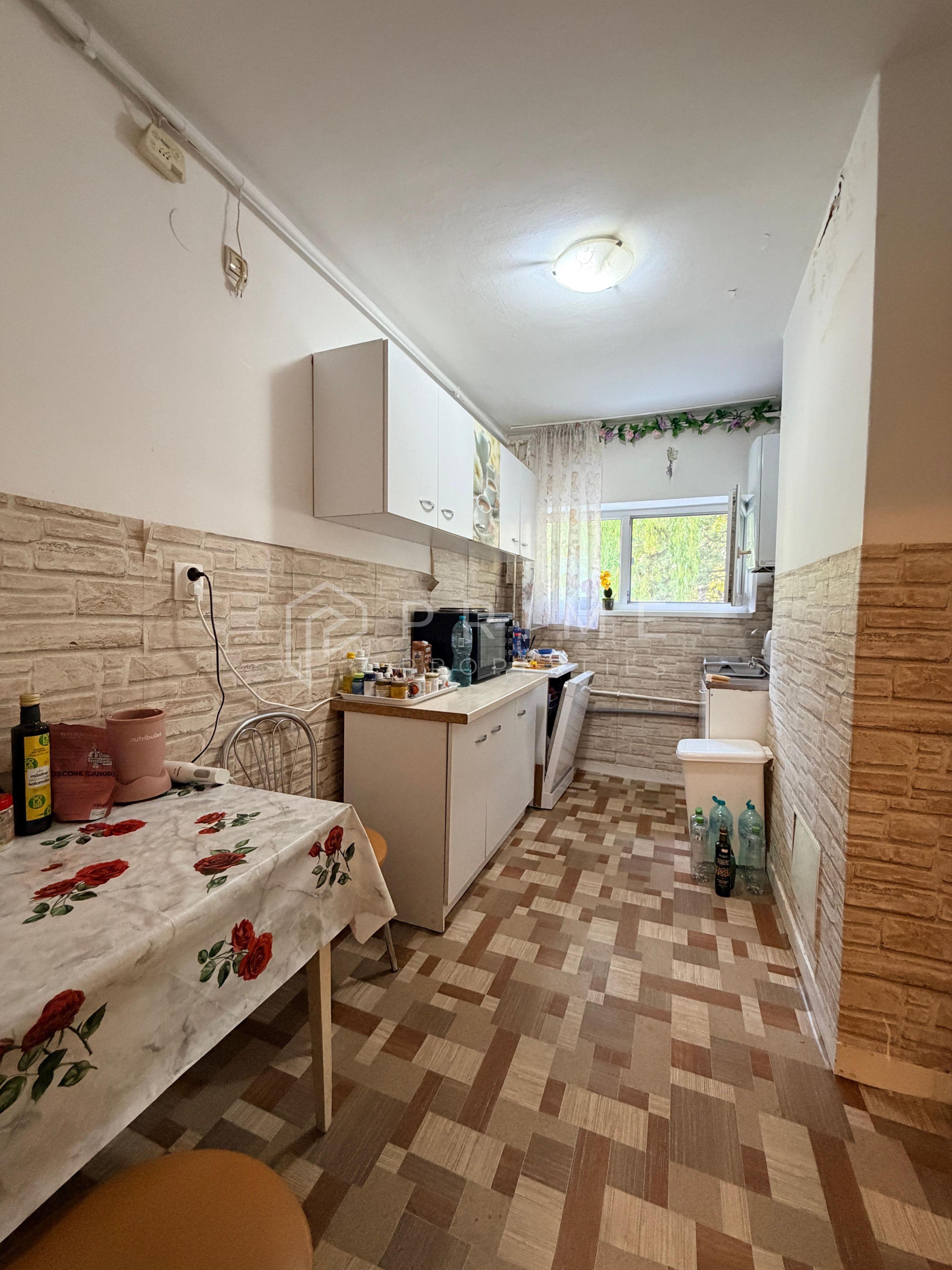 Apartament de vânzare | 2 Camere| Zona Dacia - 3