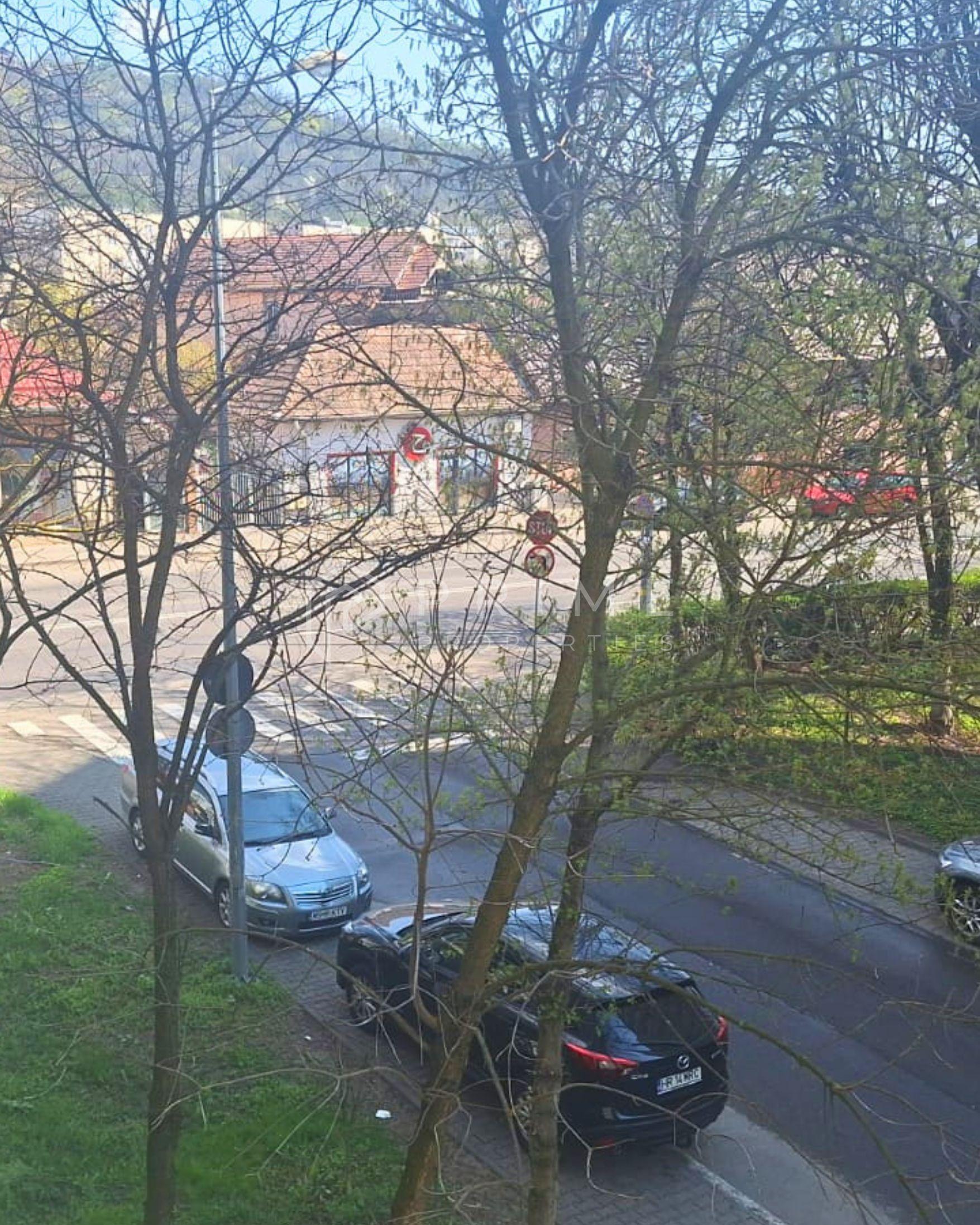 Apartament de vânzare | 2 Camere| Zona Dacia - 6