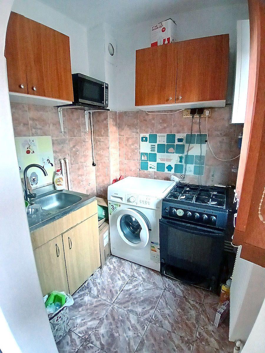 Apartament 2 camere Tecuci etaj 1 – zonă centrală - 6