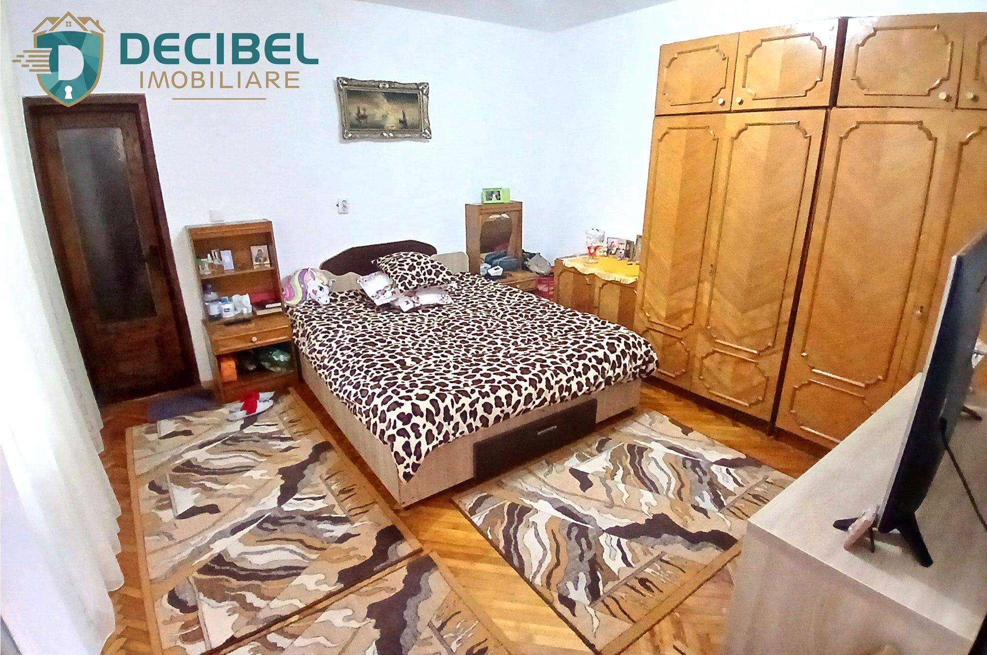 Casă cu mansardă și 4 camere în Cartierul CFR – Tecuci - 9