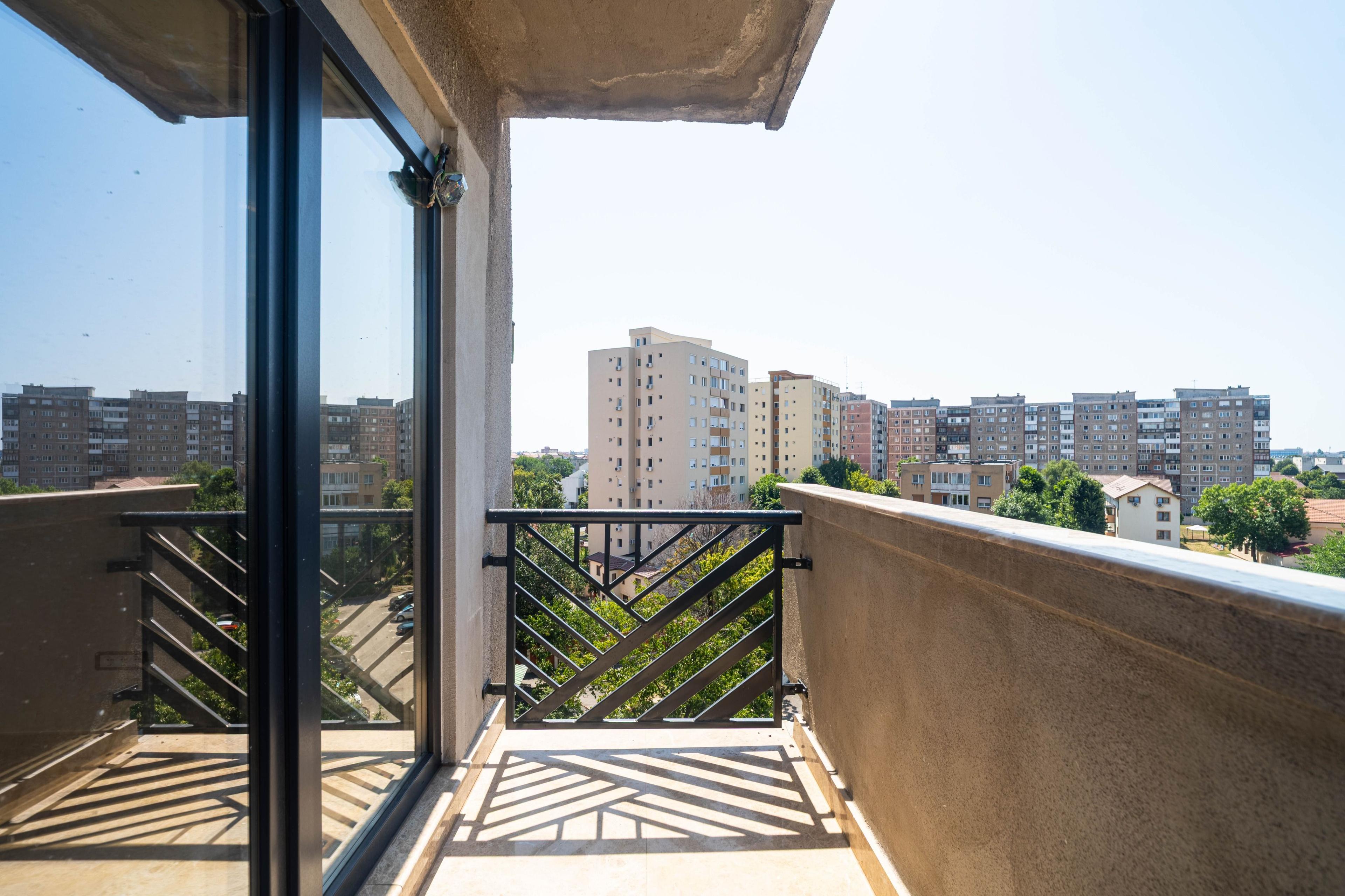 Apartament 2 camere complet renovat, Vlaicu - COMISION 0 - 7