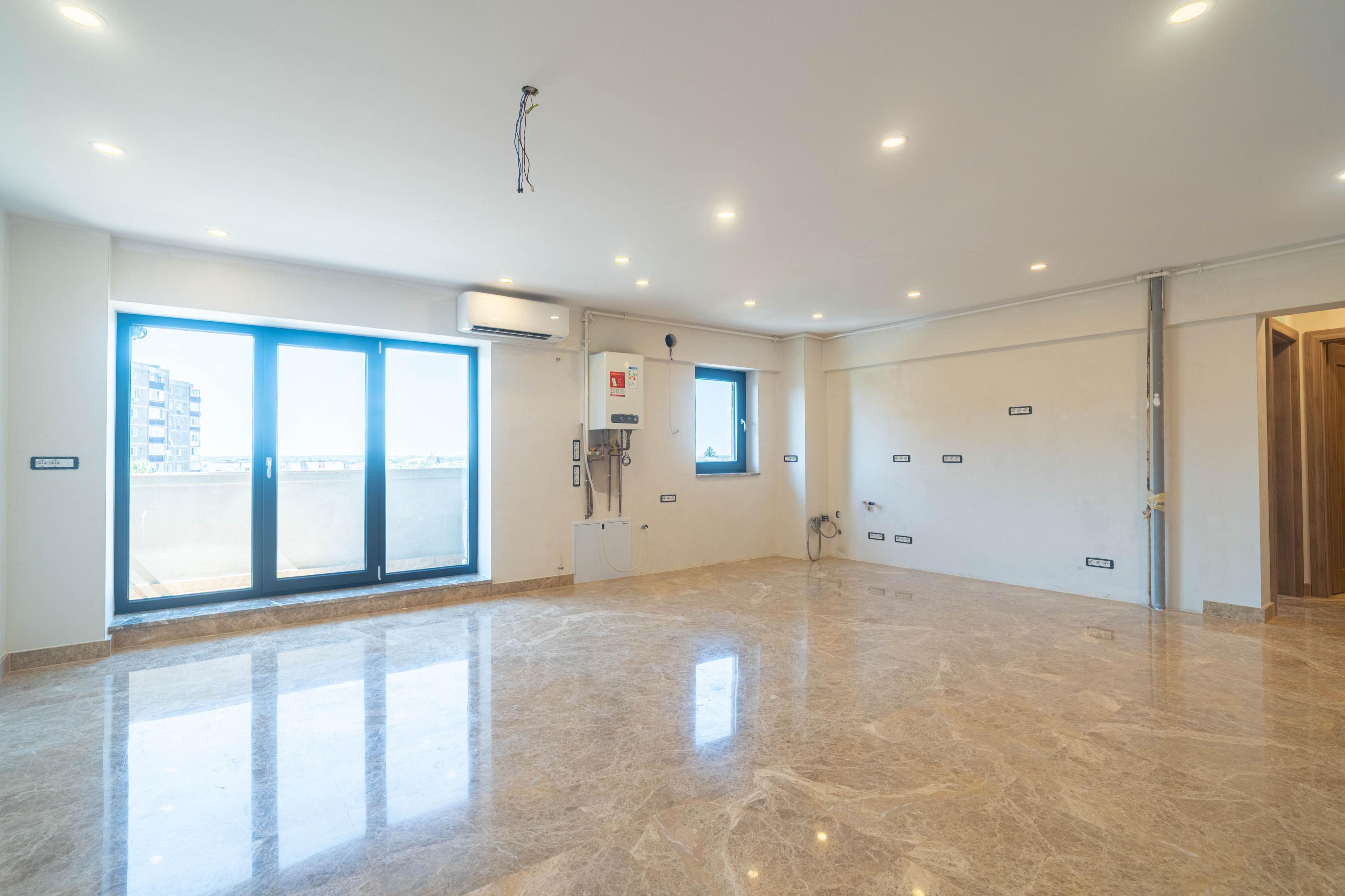 Apartament 2 camere complet renovat, Vlaicu - COMISION 0 - 3