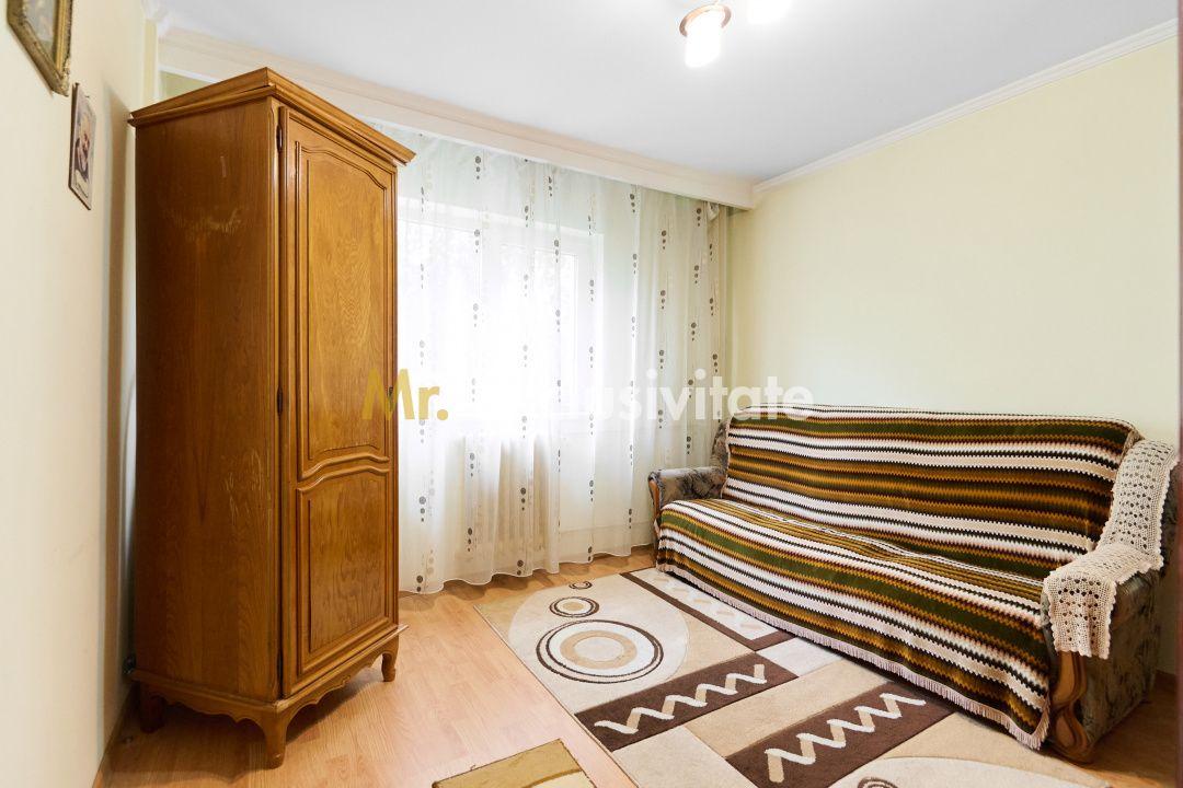 Apartament decomandat 4 camere - etaj intermediar - Cartier Nord - 2