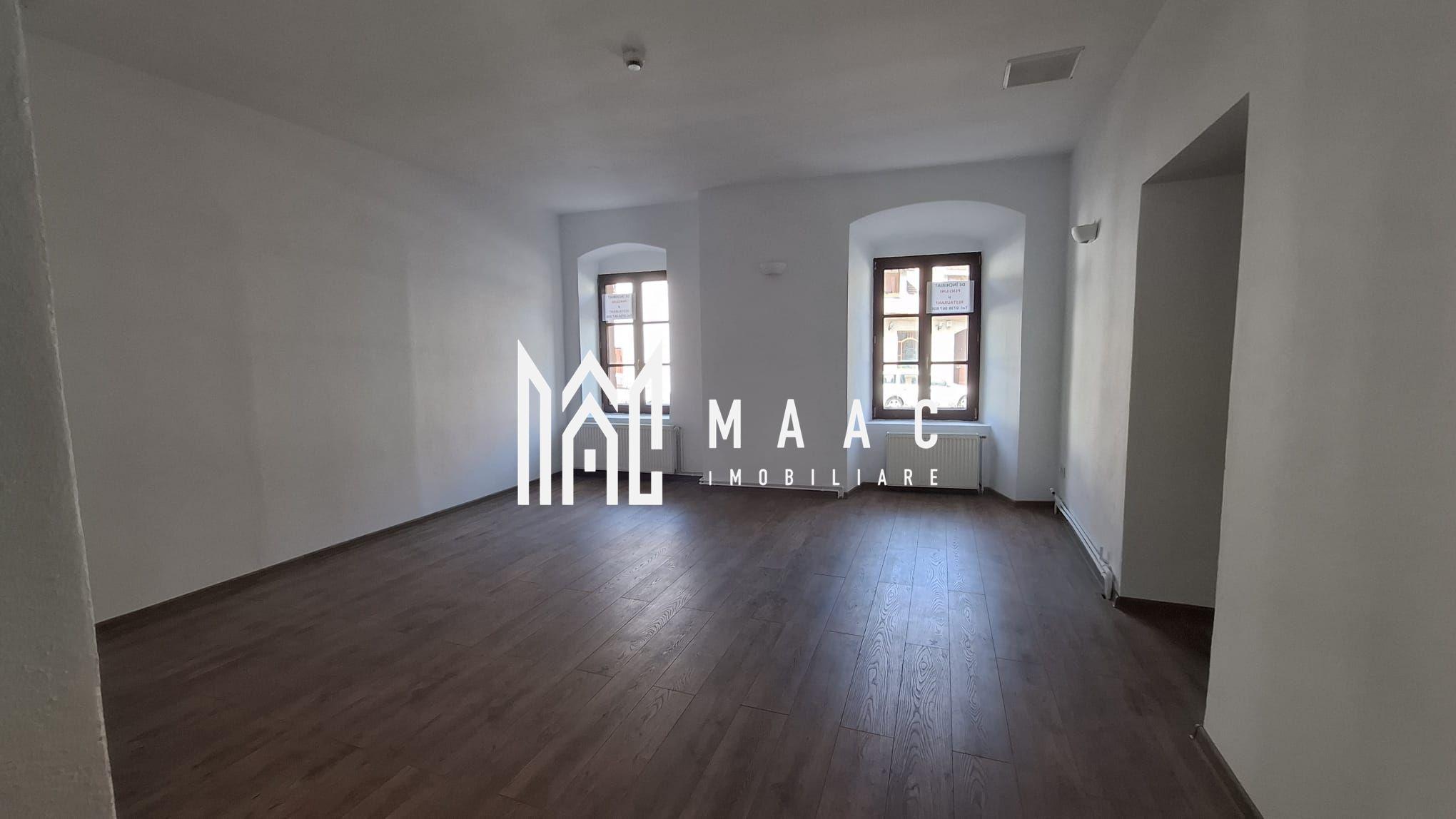 Pensiune 12 camere de închiriat | Central, Sibiu | terasă - 35