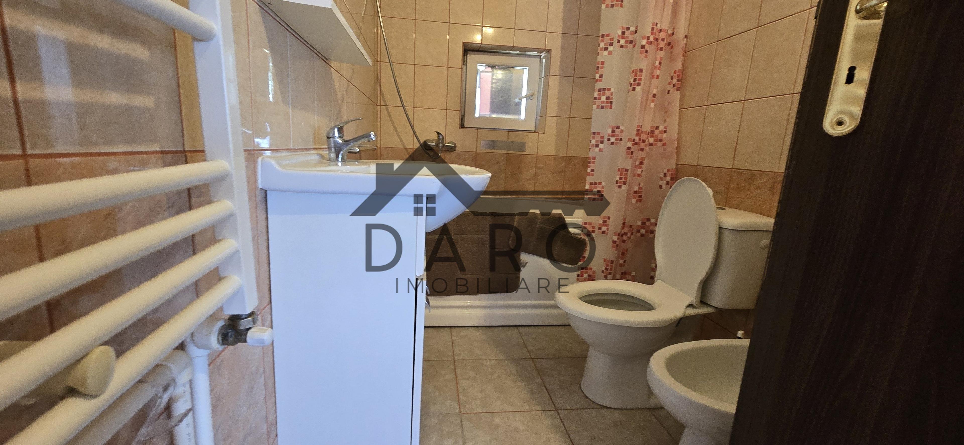 Casa de închiriat in Livezeni, cartierul de case noi - 5