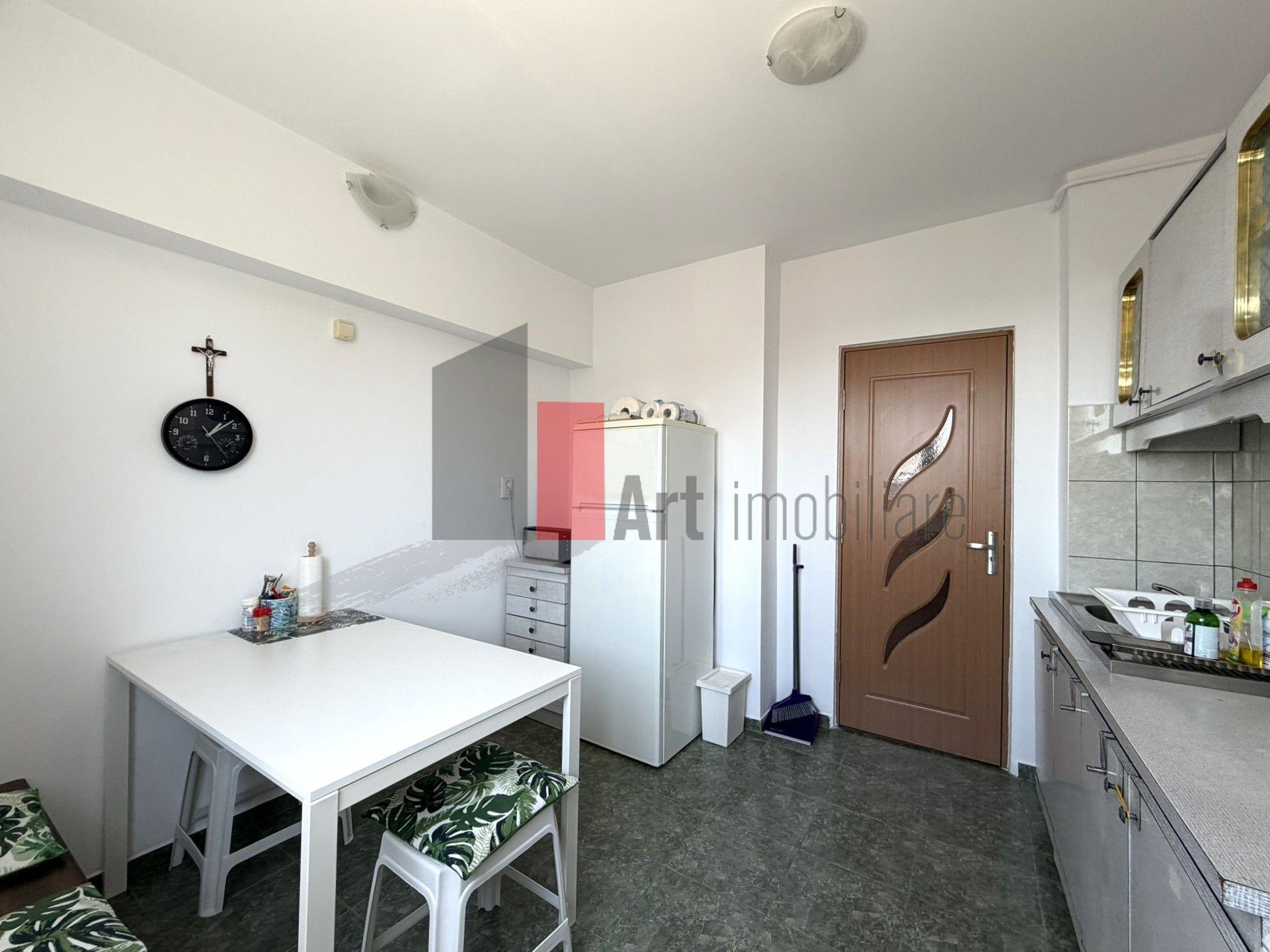 Apartament renovat, decomandat, luminos | Zona Dristor metrou - 10