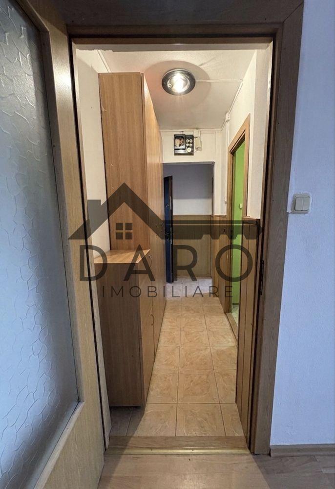 - Apartament 3 Camere - Cartier Dâmbu Pietros - pret negociabil - 2