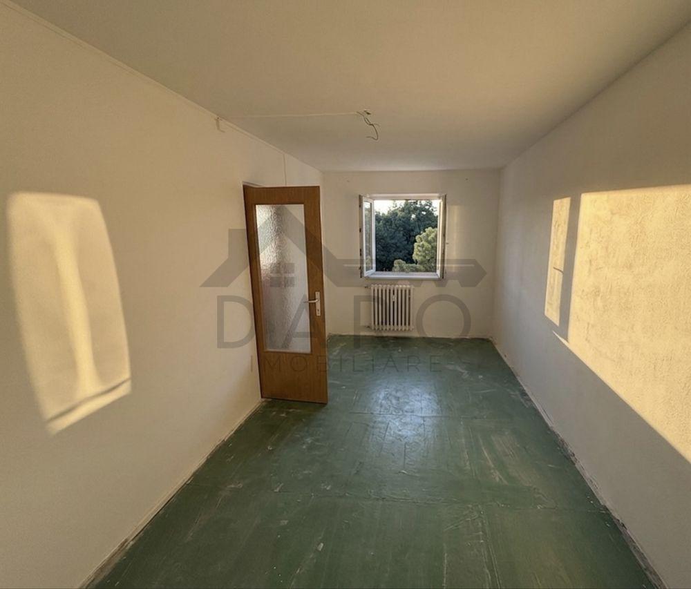 - Apartament 3 Camere - Cartier Dâmbu Pietros - pret negociabil - 6