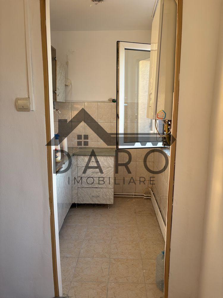 - Apartament 3 Camere - Cartier Dâmbu Pietros - pret negociabil - 5