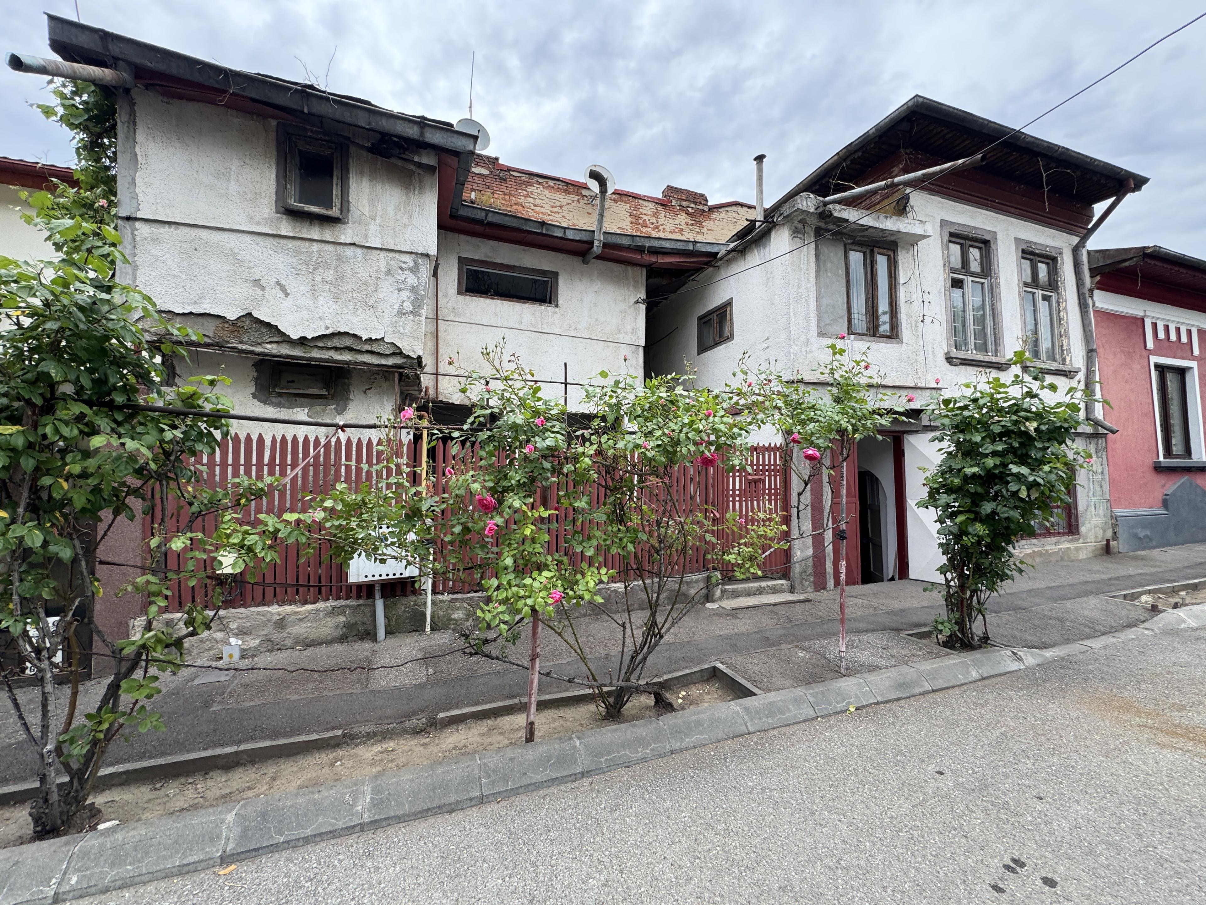 Casa Curte Individuala - Titulescu - 3