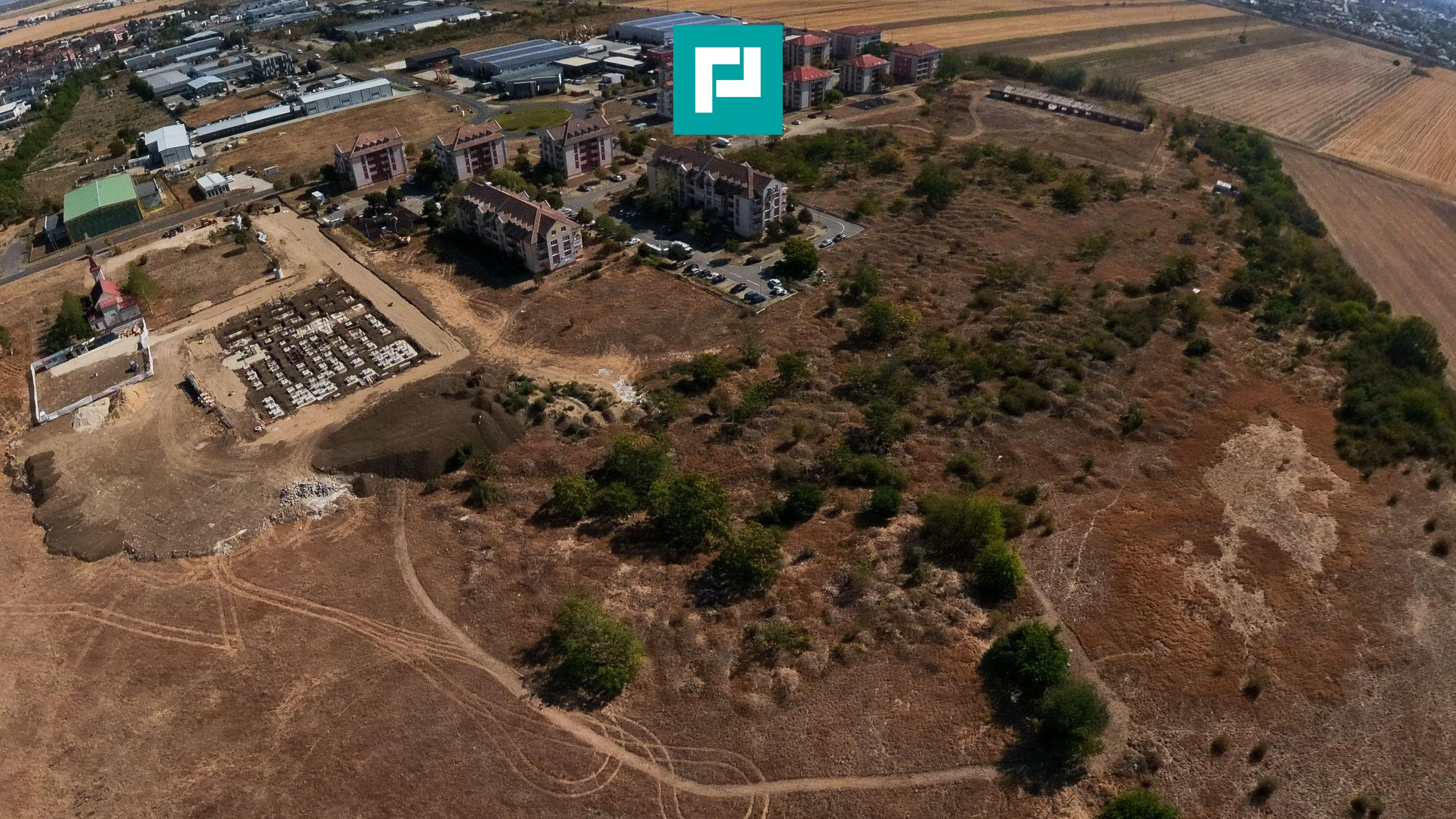 Oportunitate:Teren extravilan 1800mp,Micalaca - 3