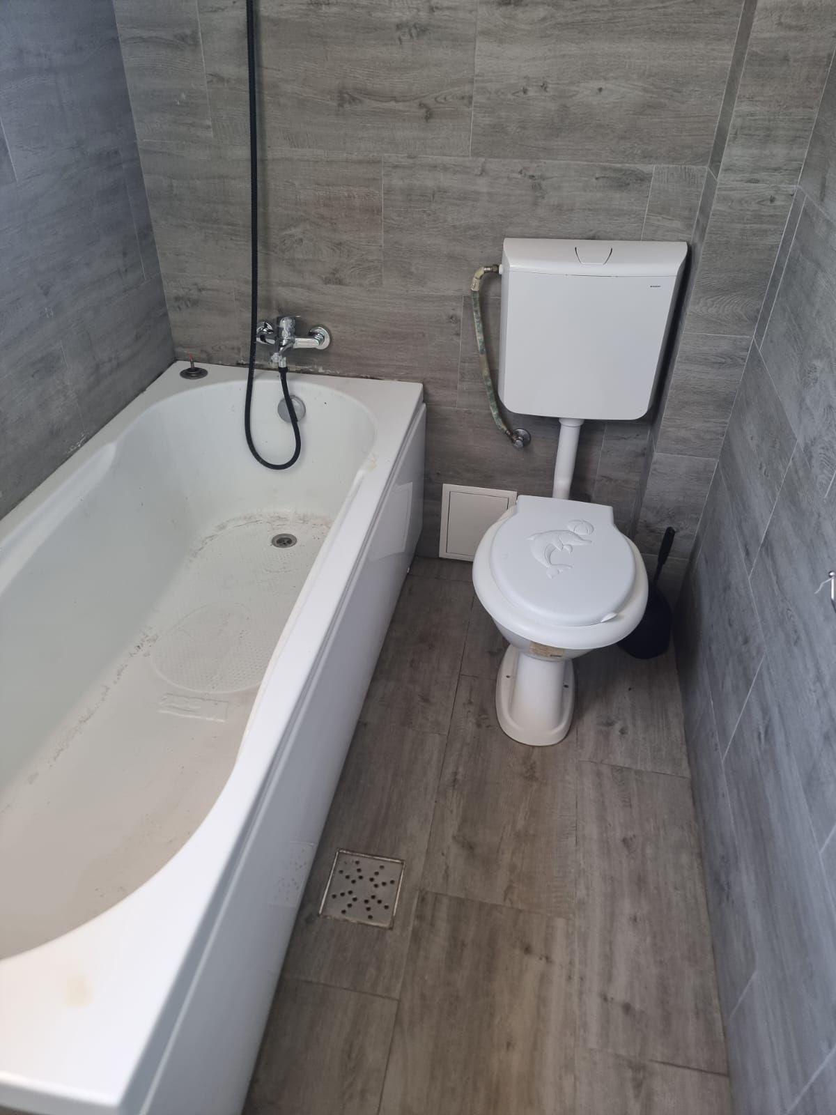 De inchiriat apartament cu 2 camere bloc nou, zona Garii, et.5, 350 Euro - 2