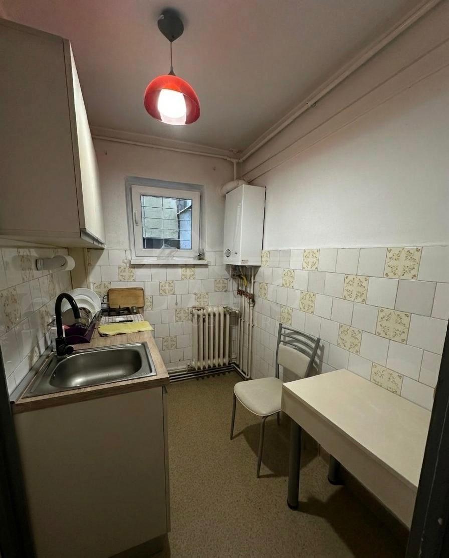 DE VANZARE APARTAMENT CU 2 CAMERE- PARTER TUDOR 75000 MOLDOVEI - 6