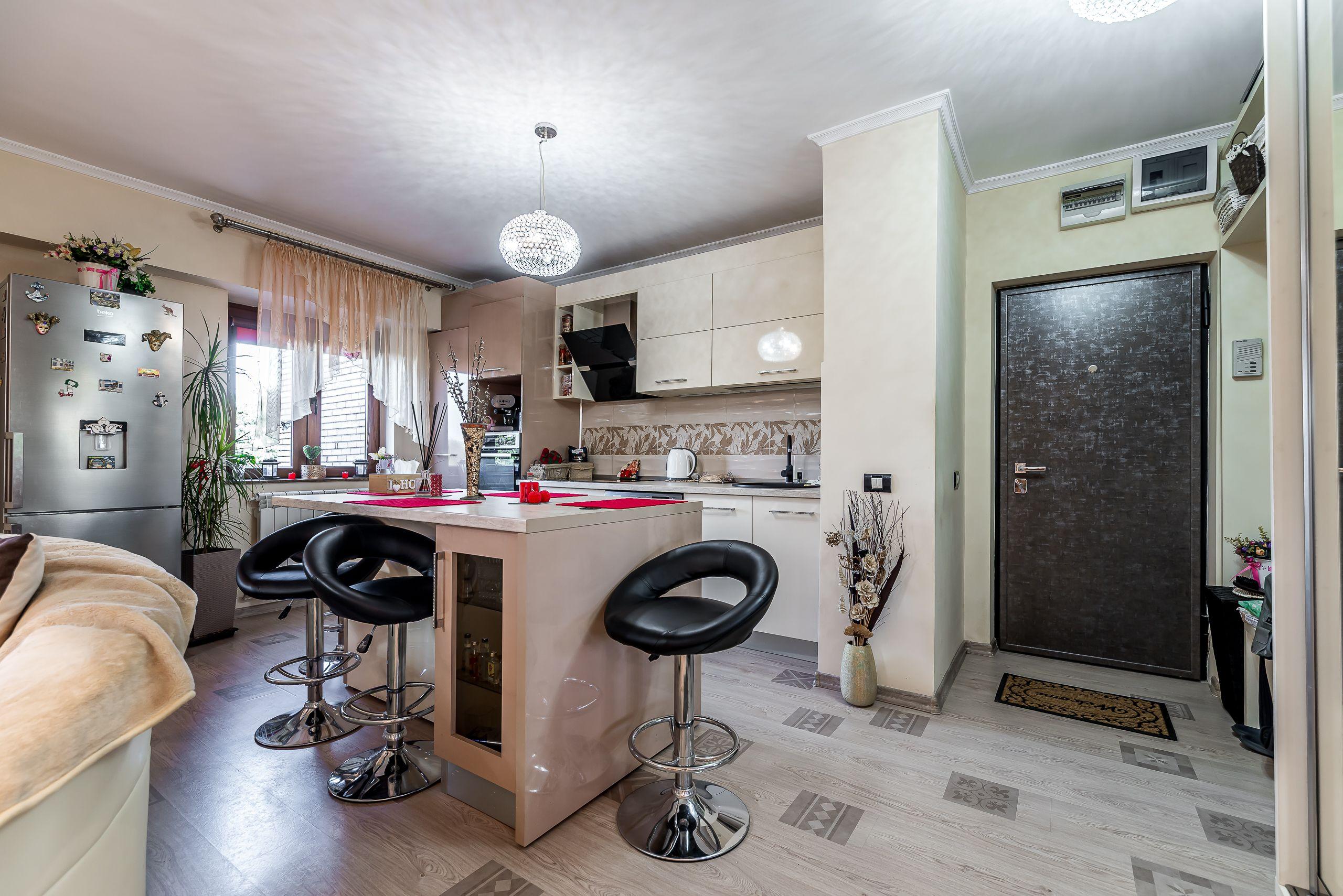 Apartament 2 camere – Zona Intim | Etaj 3 cu lift | 78.500 € - 3