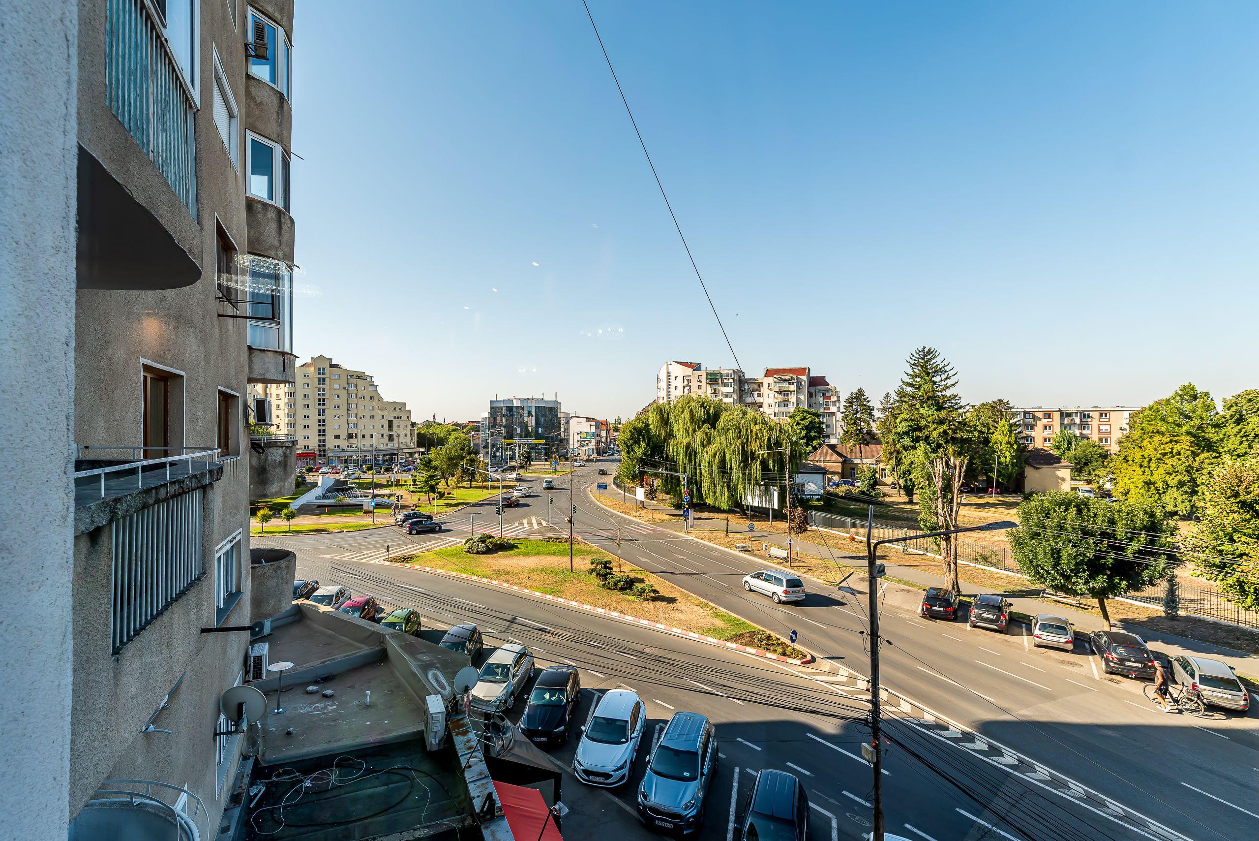Apartament 2 camere – Zona Intim | Etaj 3 cu lift | 78.500 € - 8
