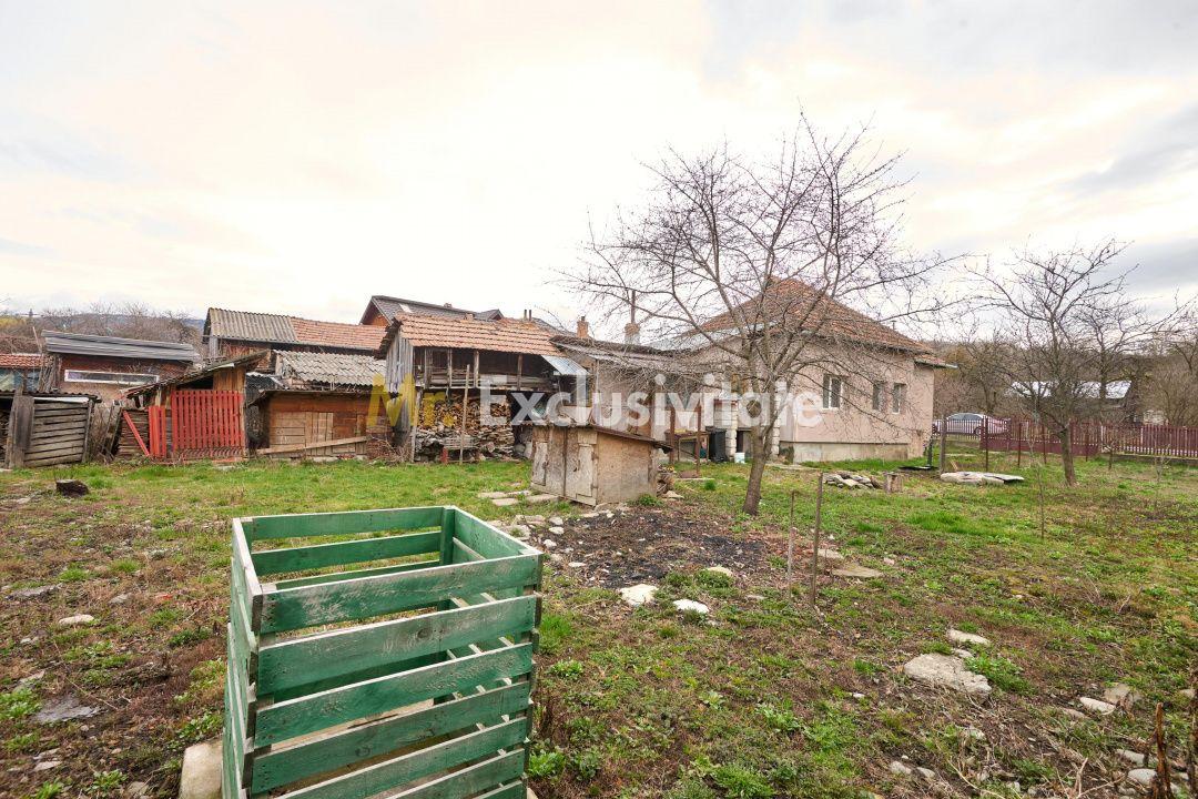 Casa individuala Leresti la strada principala+ teren 831 mp, utilitati complete - 13