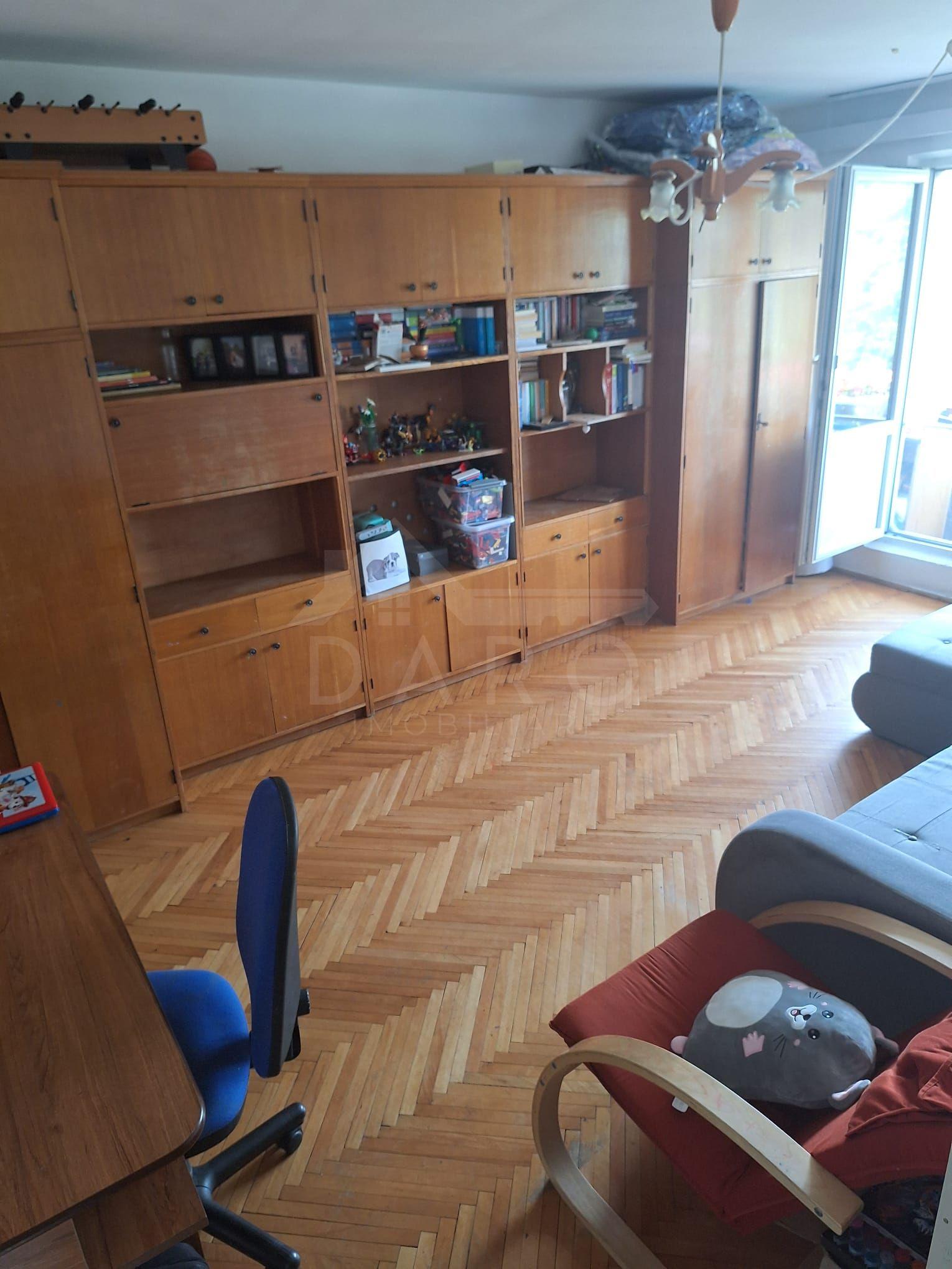 Oferim spre vanzare Apartament 2 camere în Tudor pret 86000 EUR - 2