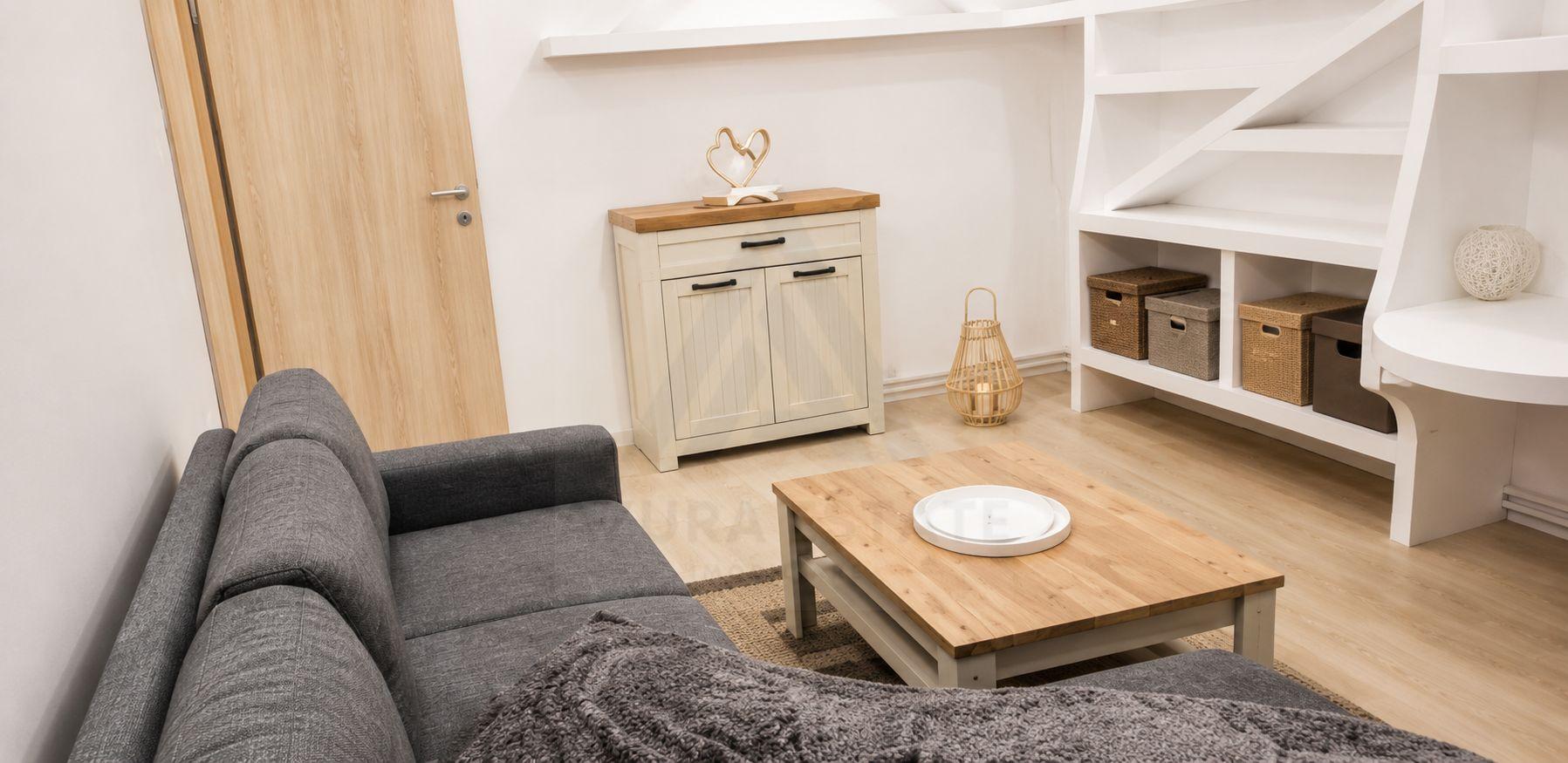 Apartament spatios 77 mp utili 3 camere 2 bai etaj 1 zona Strand