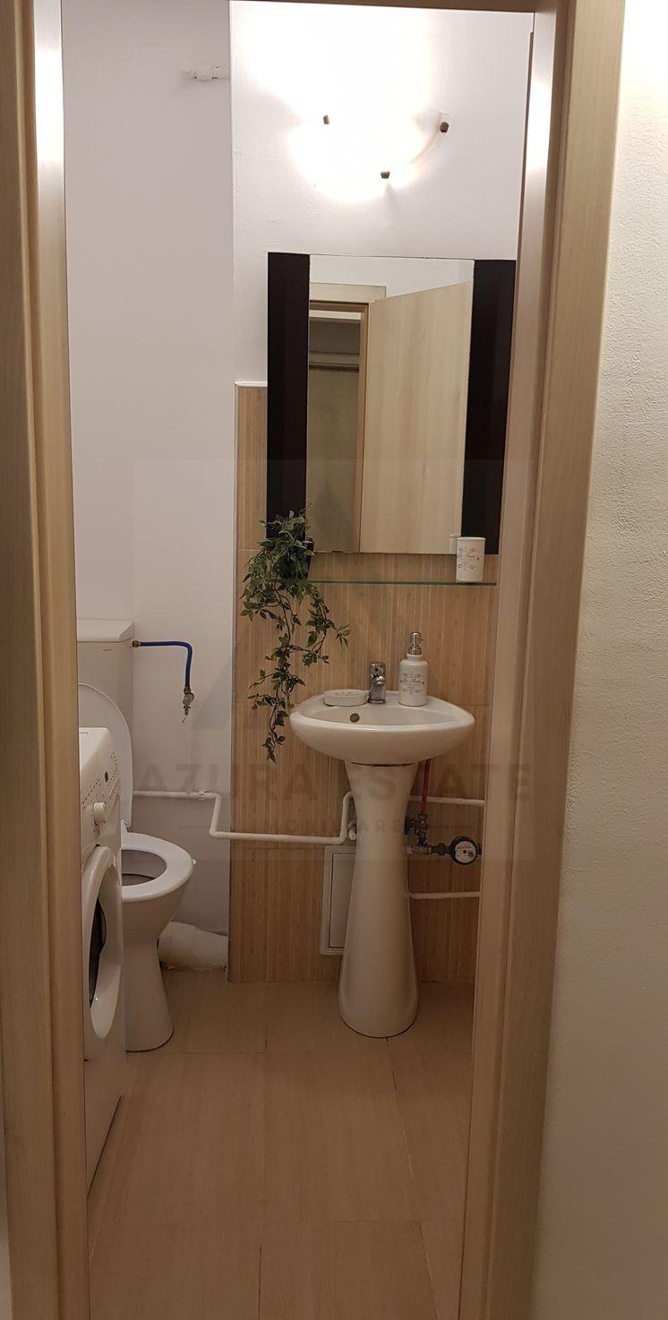Apartament spatios 77 mp utili 3 camere 2 bai etaj 1 zona Strand - 9