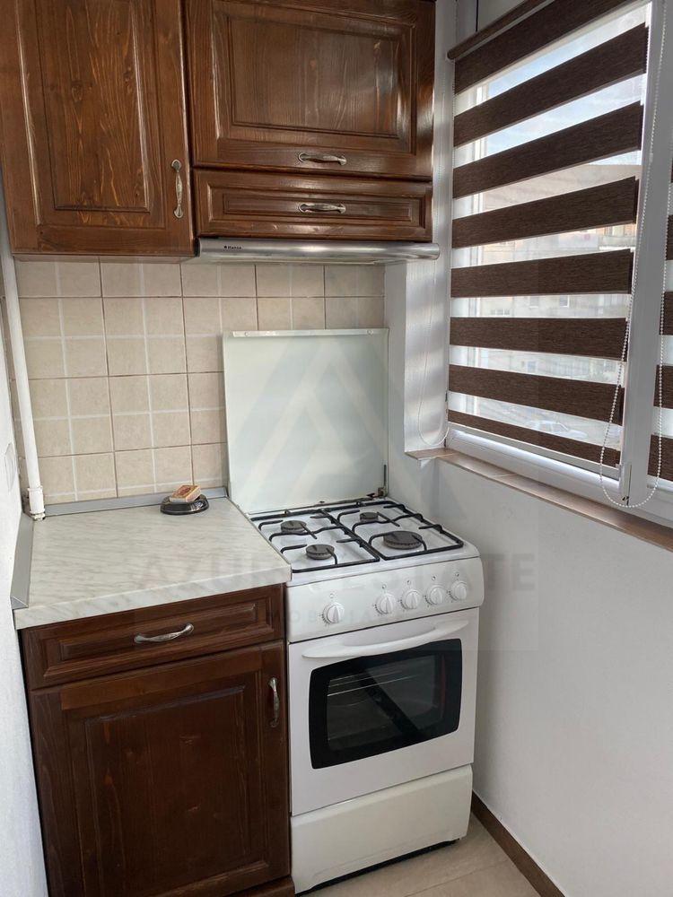 Apartament 2 camere 60 mp utili etaj 2 balcon Cartierul Strand - 5