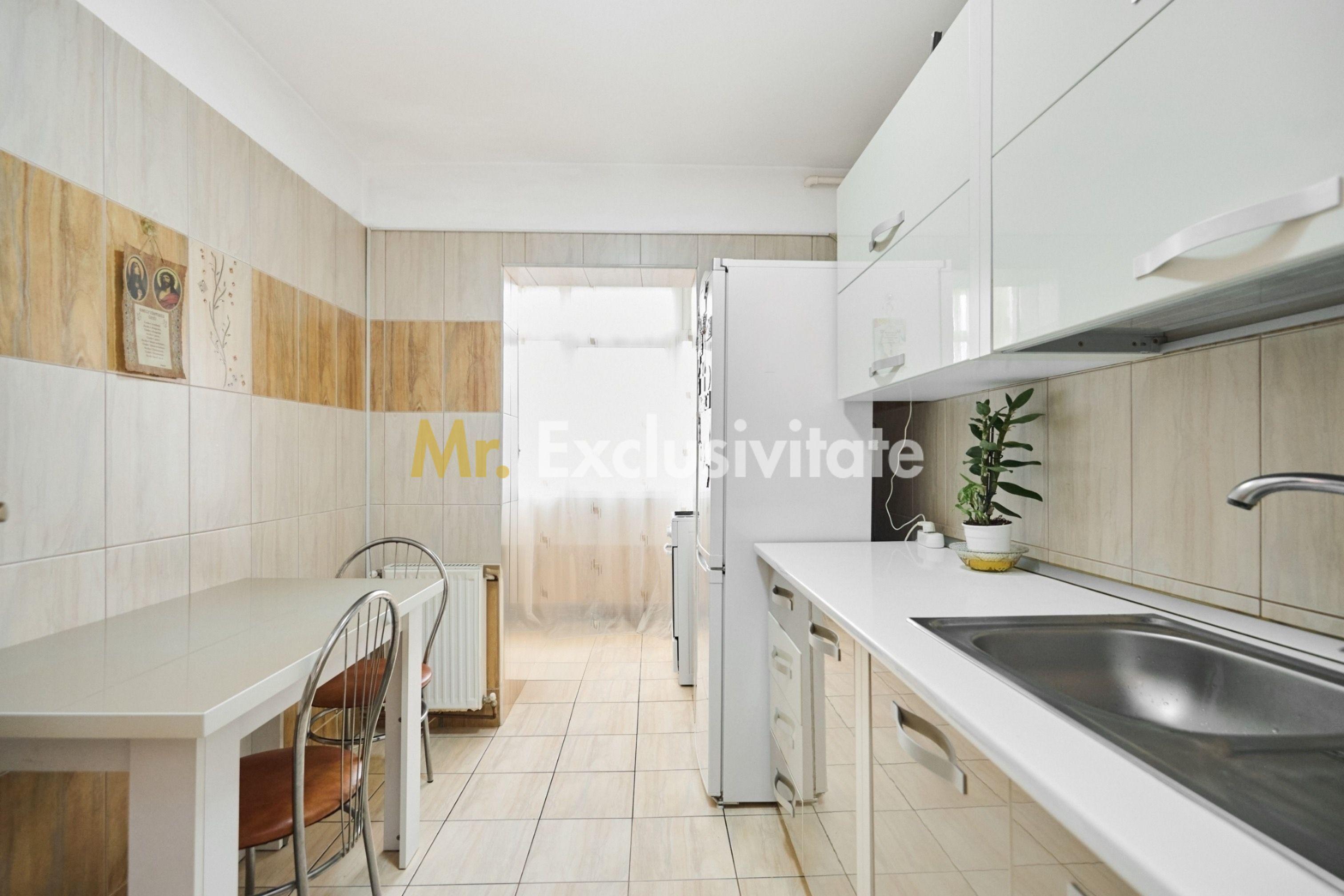 Apartament Mioveni , etajul 2 , decomandat ! - 6
