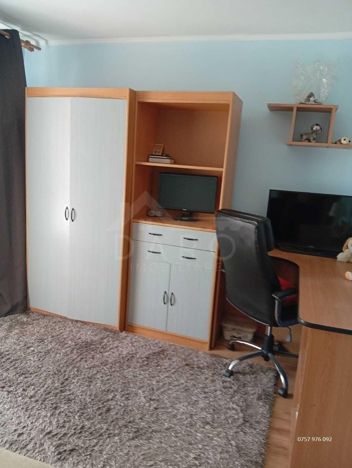 de vanzare apartament cu 2 camere in Cartierul Unirii - 3
