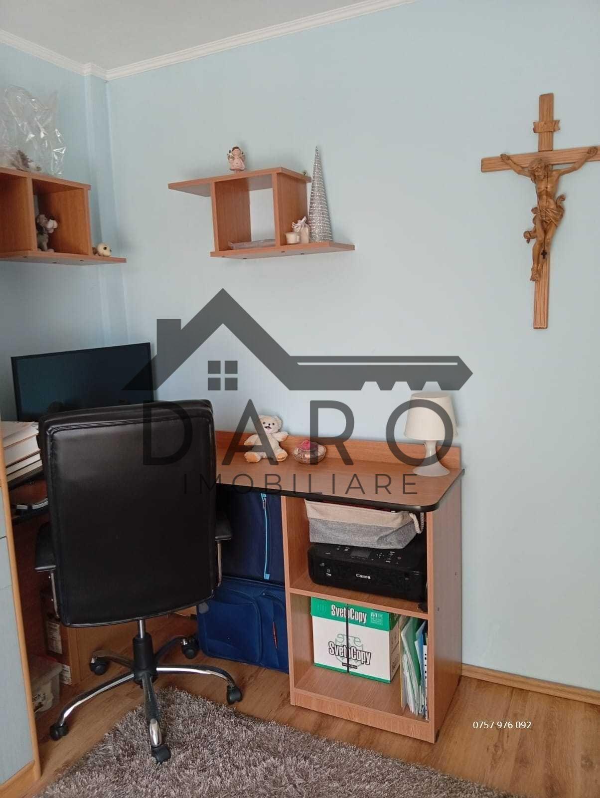 de vanzare apartament cu 2 camere in Cartierul Unirii - 2