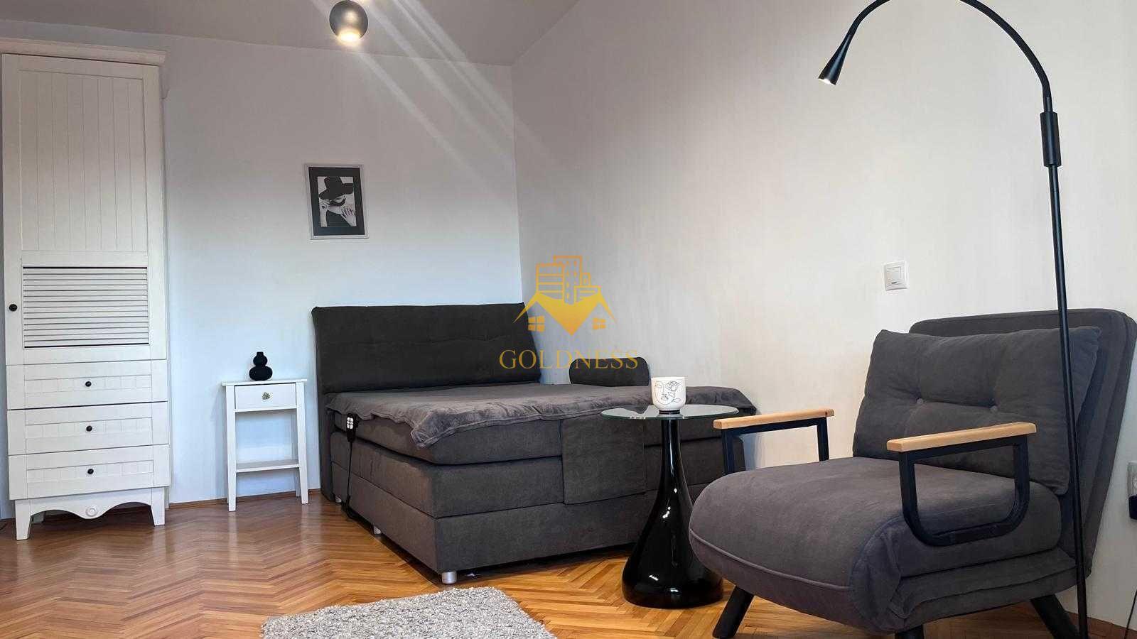 3 camere decomandate, Central, Cipariu, Parcare, Titulescu, Brâncuși - 1