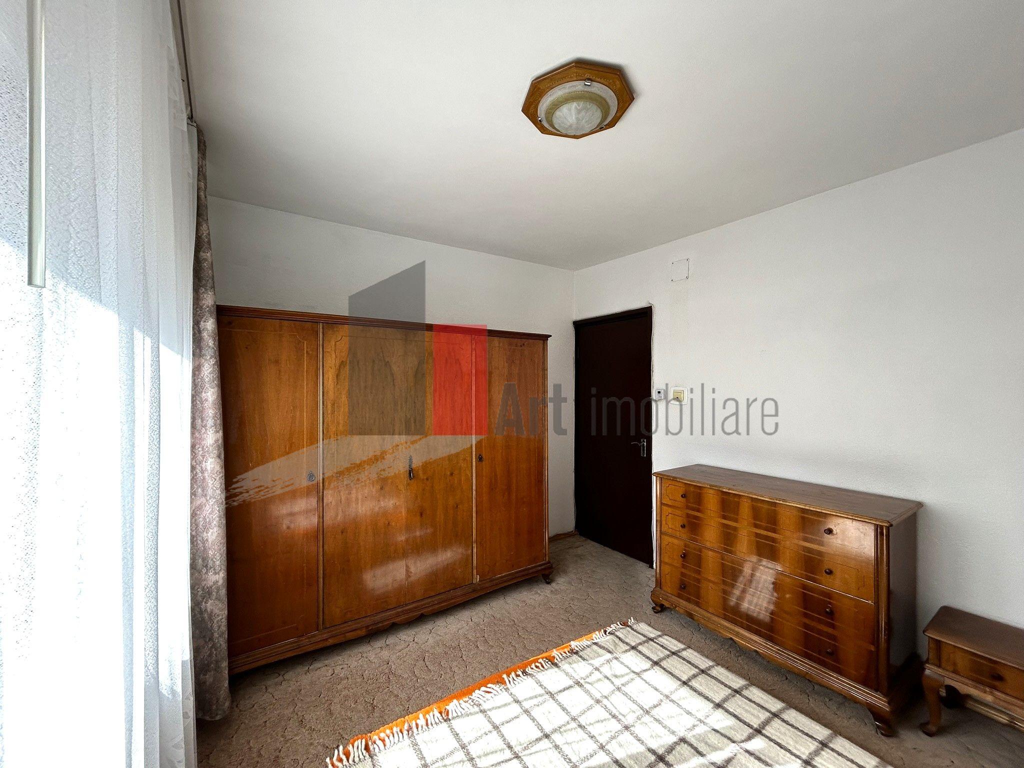 Apartament decomandat 3 camere | Busteni langa Telecabina - 9