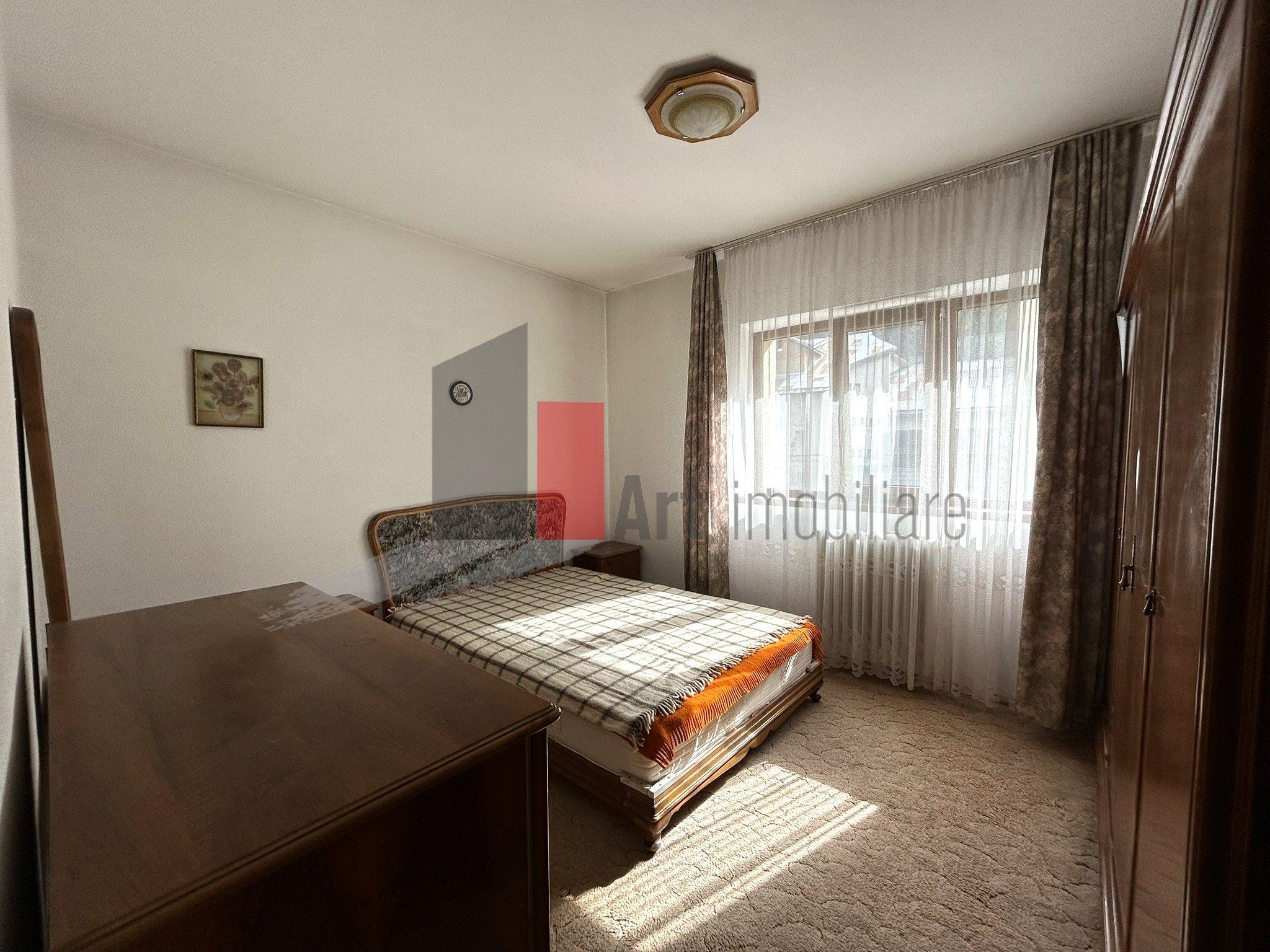 Apartament decomandat 3 camere | Busteni langa Telecabina - 7