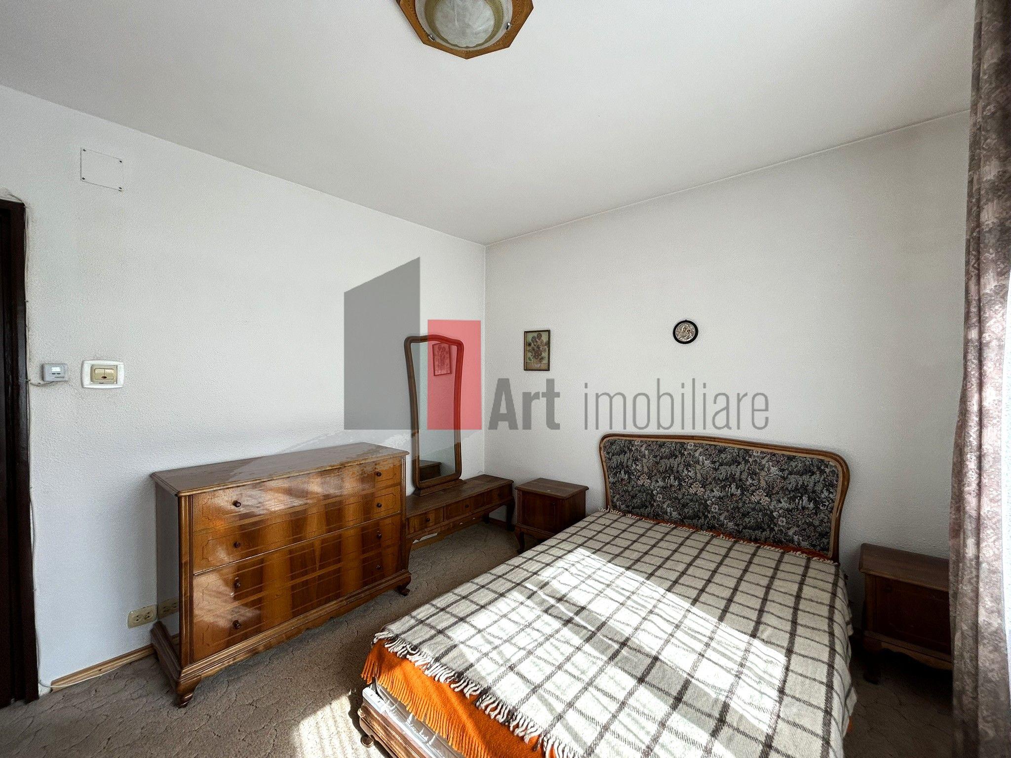Apartament decomandat 3 camere | Busteni langa Telecabina - 8