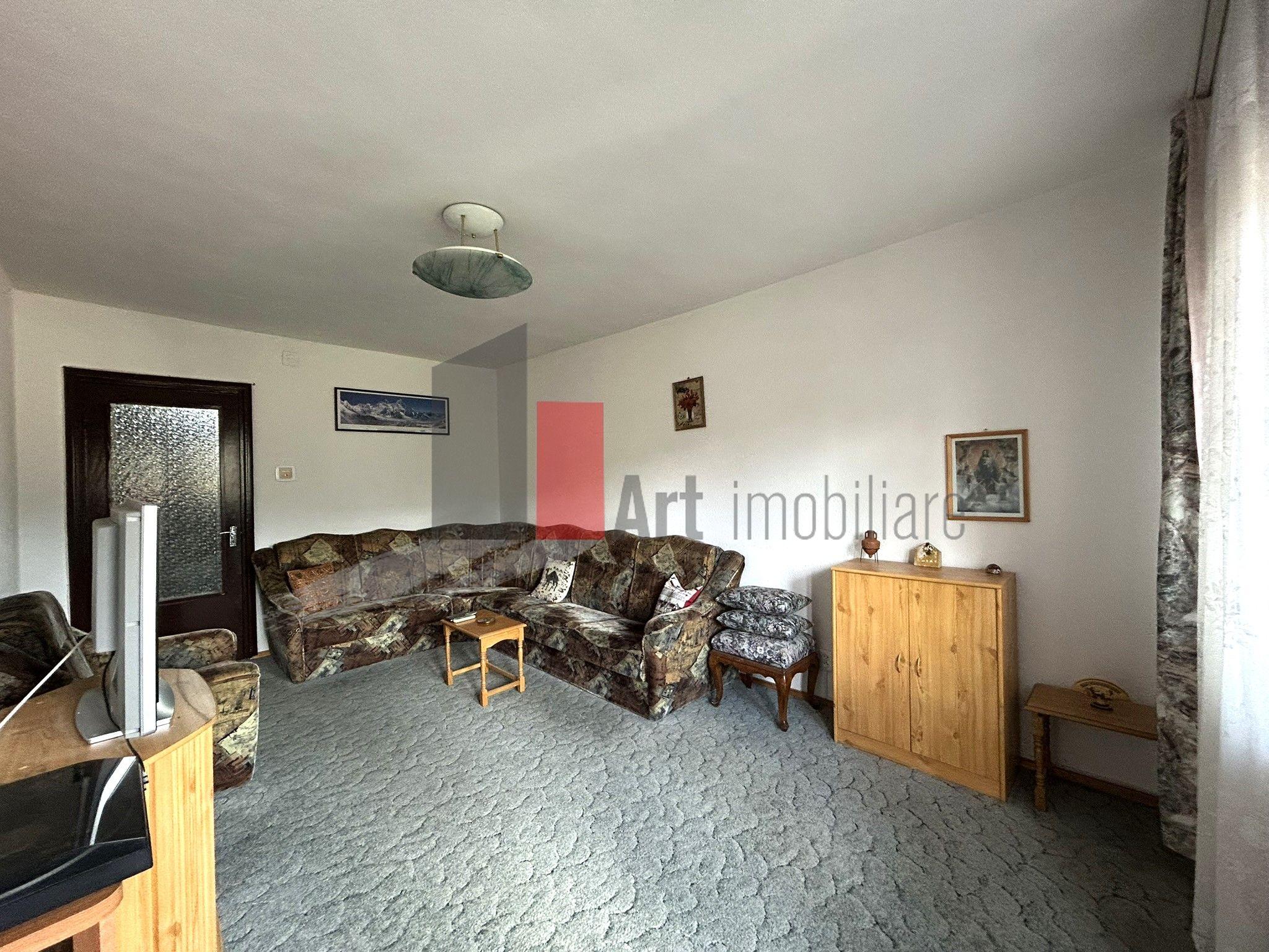 Apartament decomandat 3 camere | Busteni langa Telecabina - 2