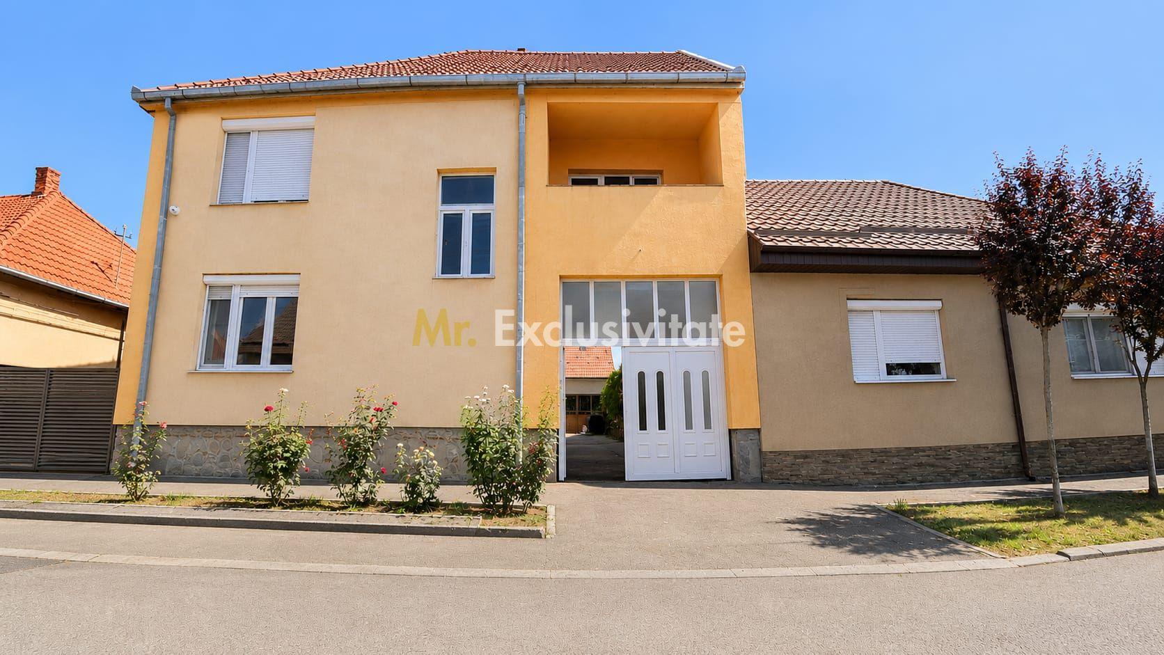 Casă cu 3 dormitoare și teren de 539 mp, Satu Mare str St, O Iosif - 1