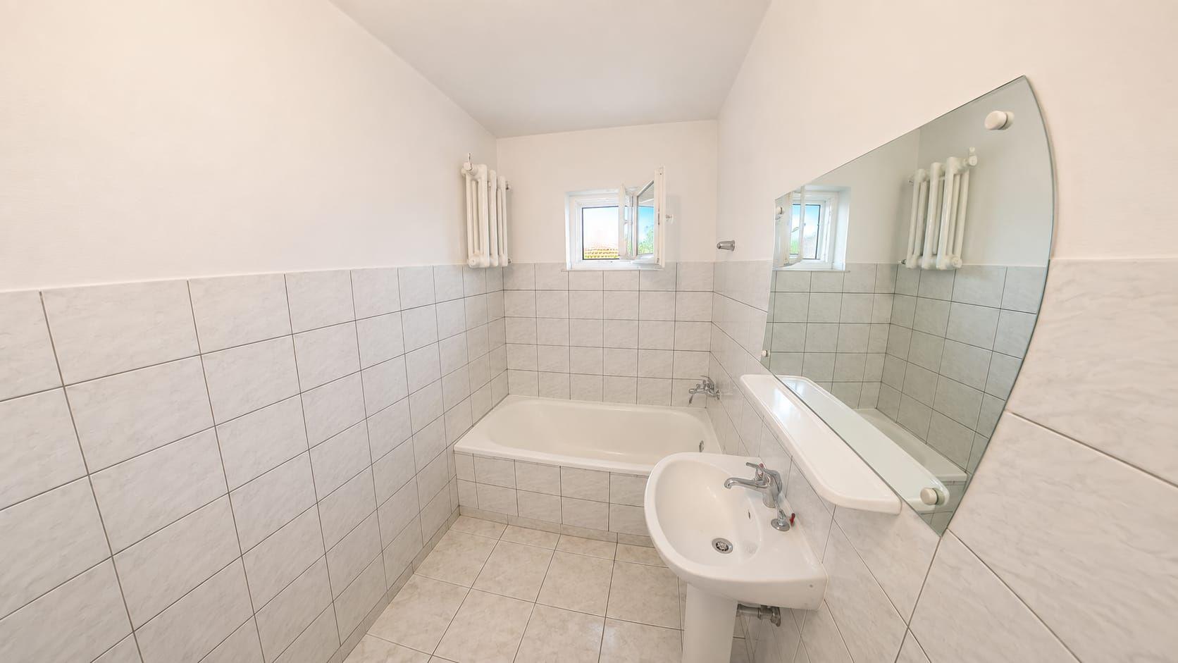 Casă cu 3 dormitoare și teren de 539 mp, Satu Mare str St, O Iosif - 15