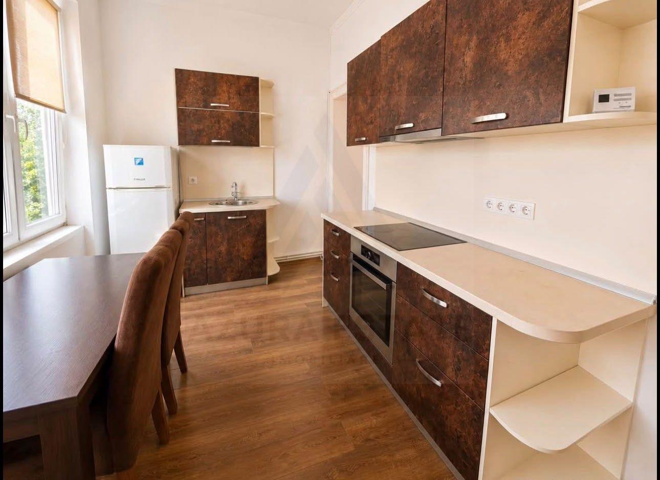 Apartament 2 camere 61 mp utili parter 2 bai 2 pivnite Centrul Istoric - 4