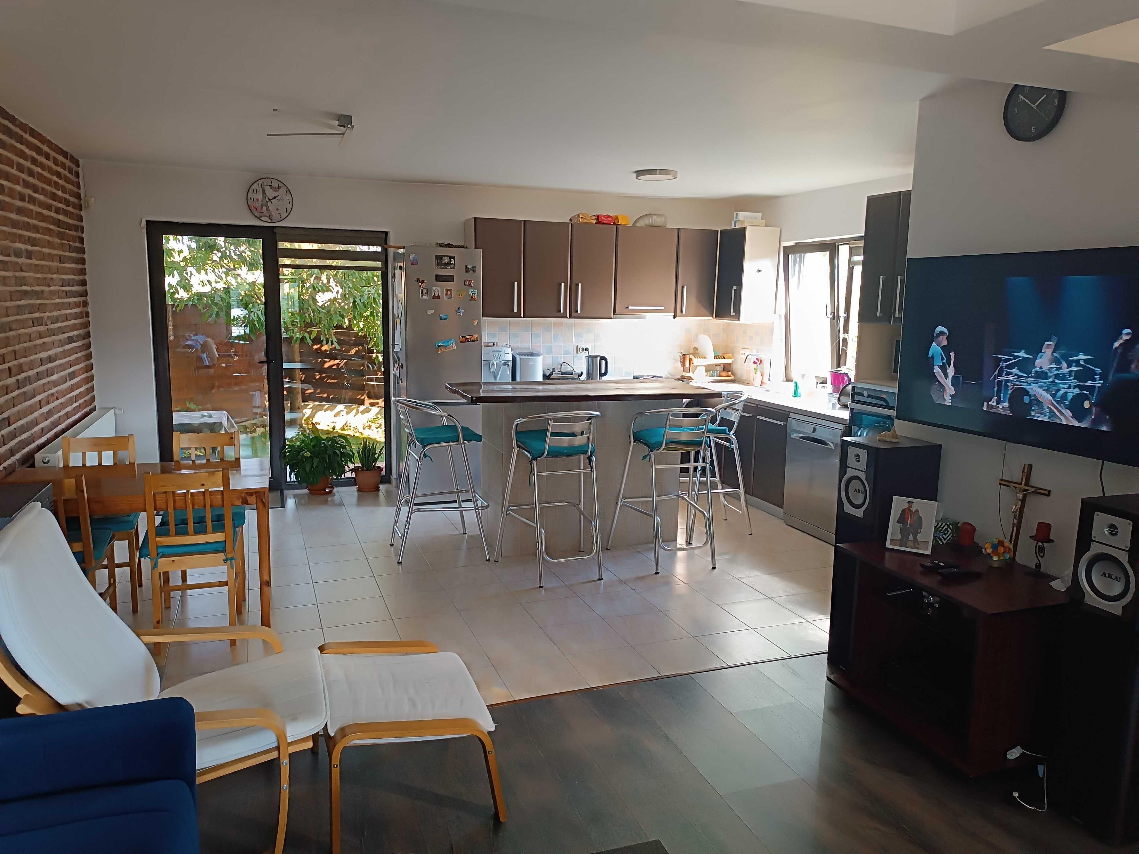 Casa de vanzare înșiruită cu etaj – Florești, zona Stadionului - 1